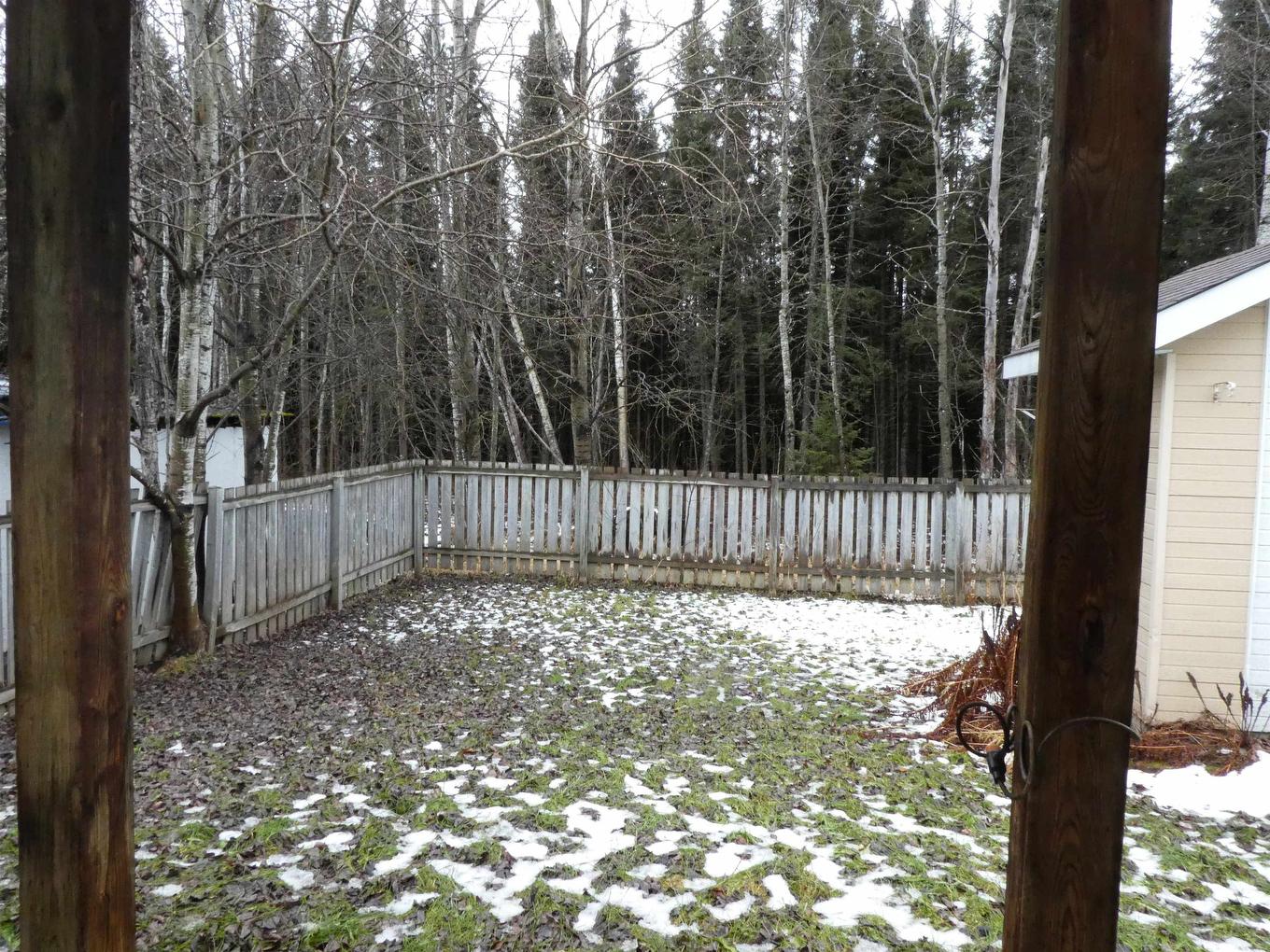 305 Clarke Avenue Se, Geraldton, ON - Outdoor