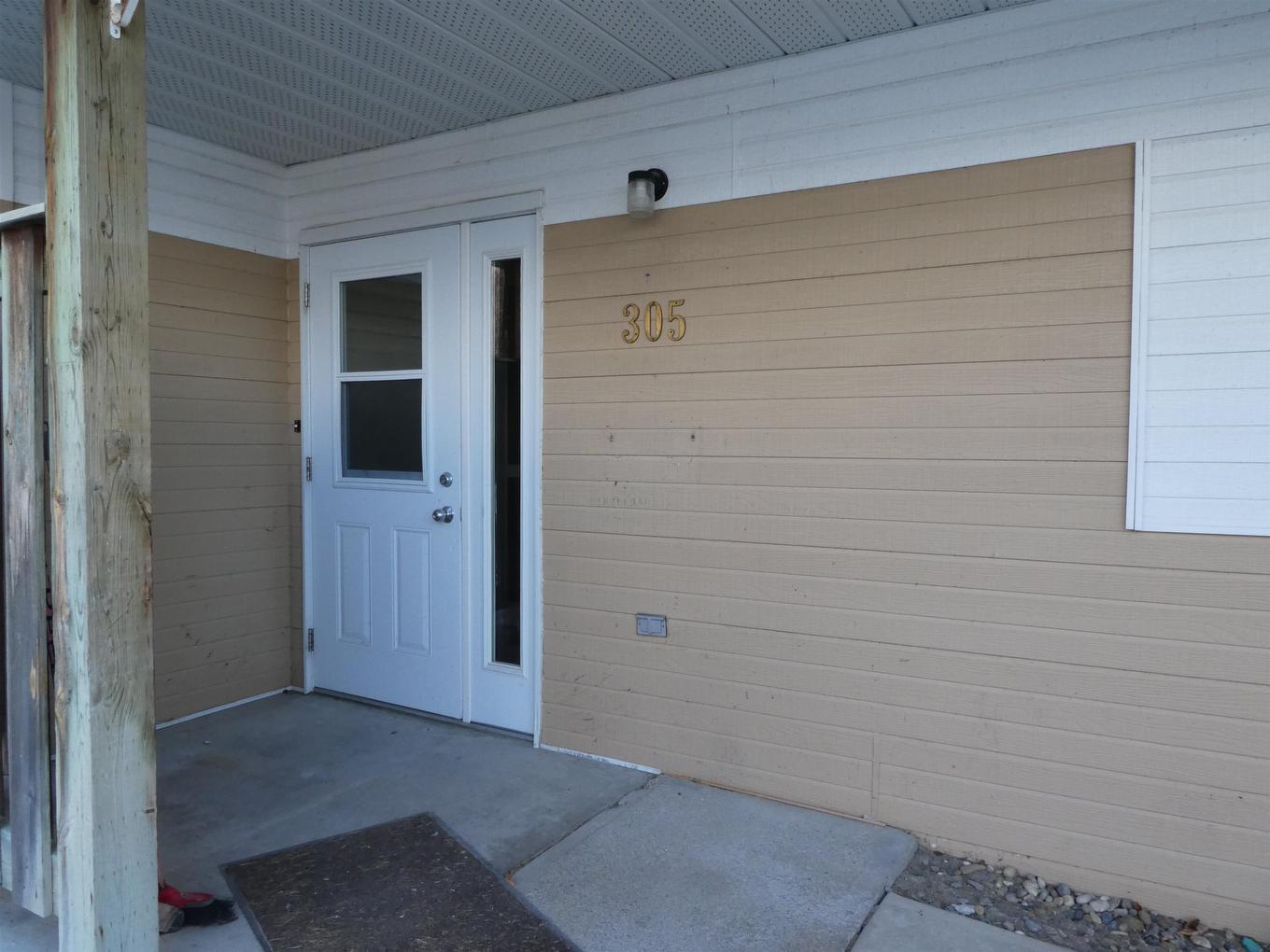 305 Clarke Avenue Se, Geraldton, ON - Outdoor With Exterior