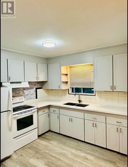 26 Kenton Drive, Toronto, ON - Indoor Photo Showing Kitchen With Double Sink