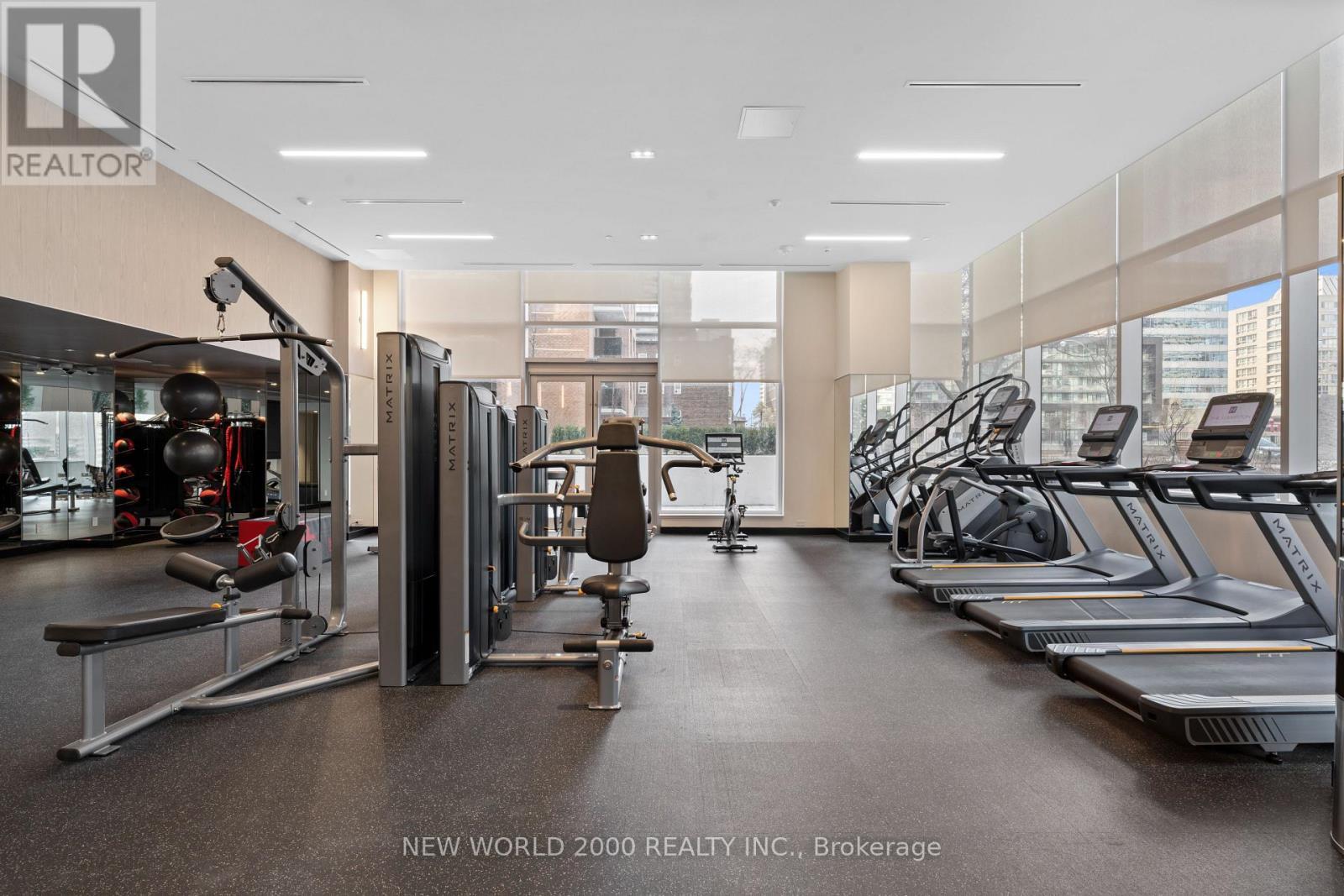 Fitness Centre - Gym - 1711 - 101 Roehampton Avenue, Toronto, ON - Indoor Photo Showing Gym Room