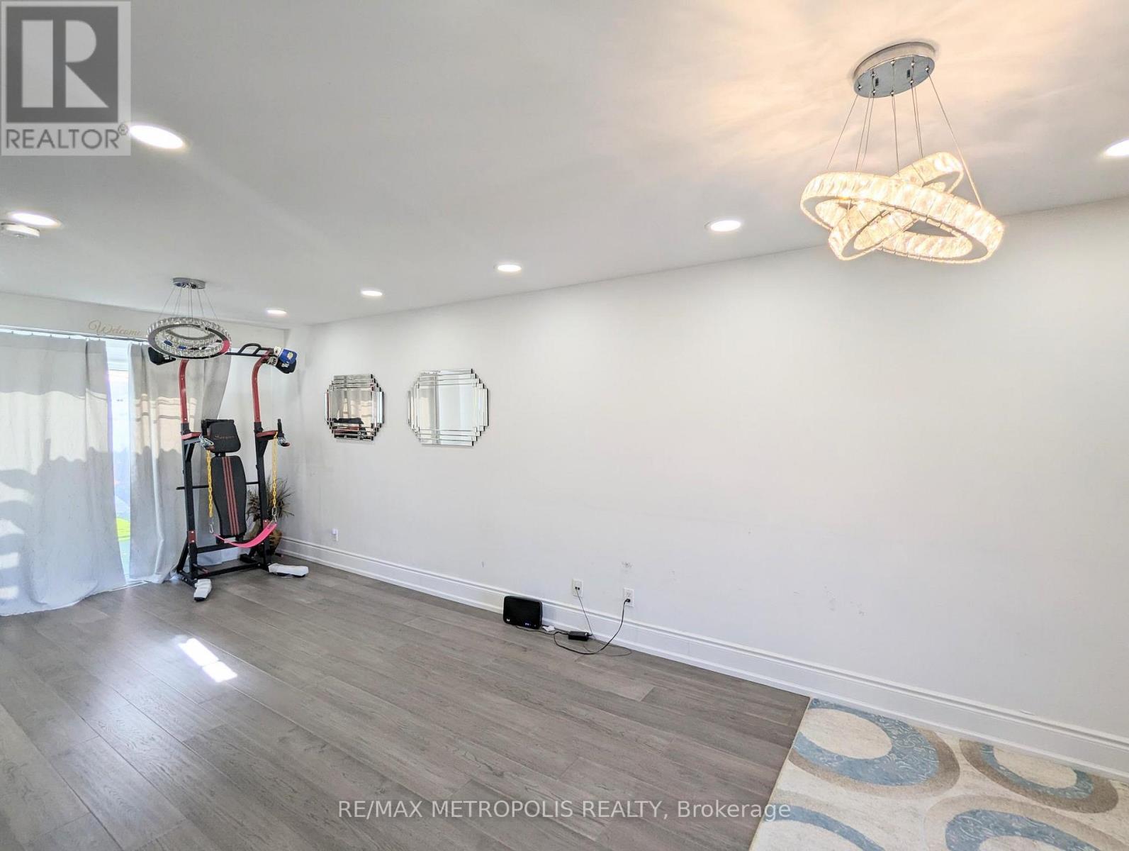 Main - 61 Mandrake Street, Ajax, ON - Indoor Photo Showing Gym Room