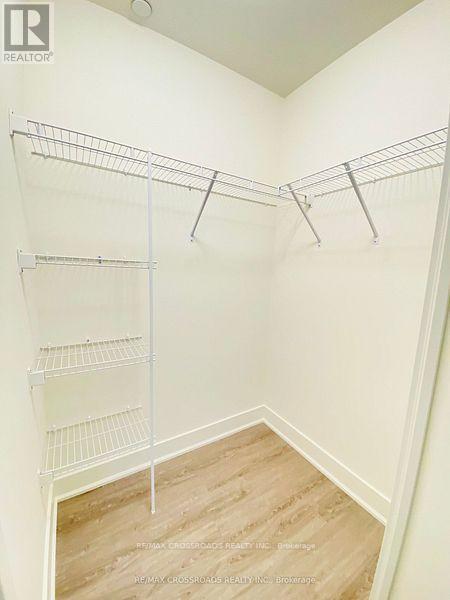 219 - 185 Deerfield Road, Newmarket, ON - Indoor With Storage