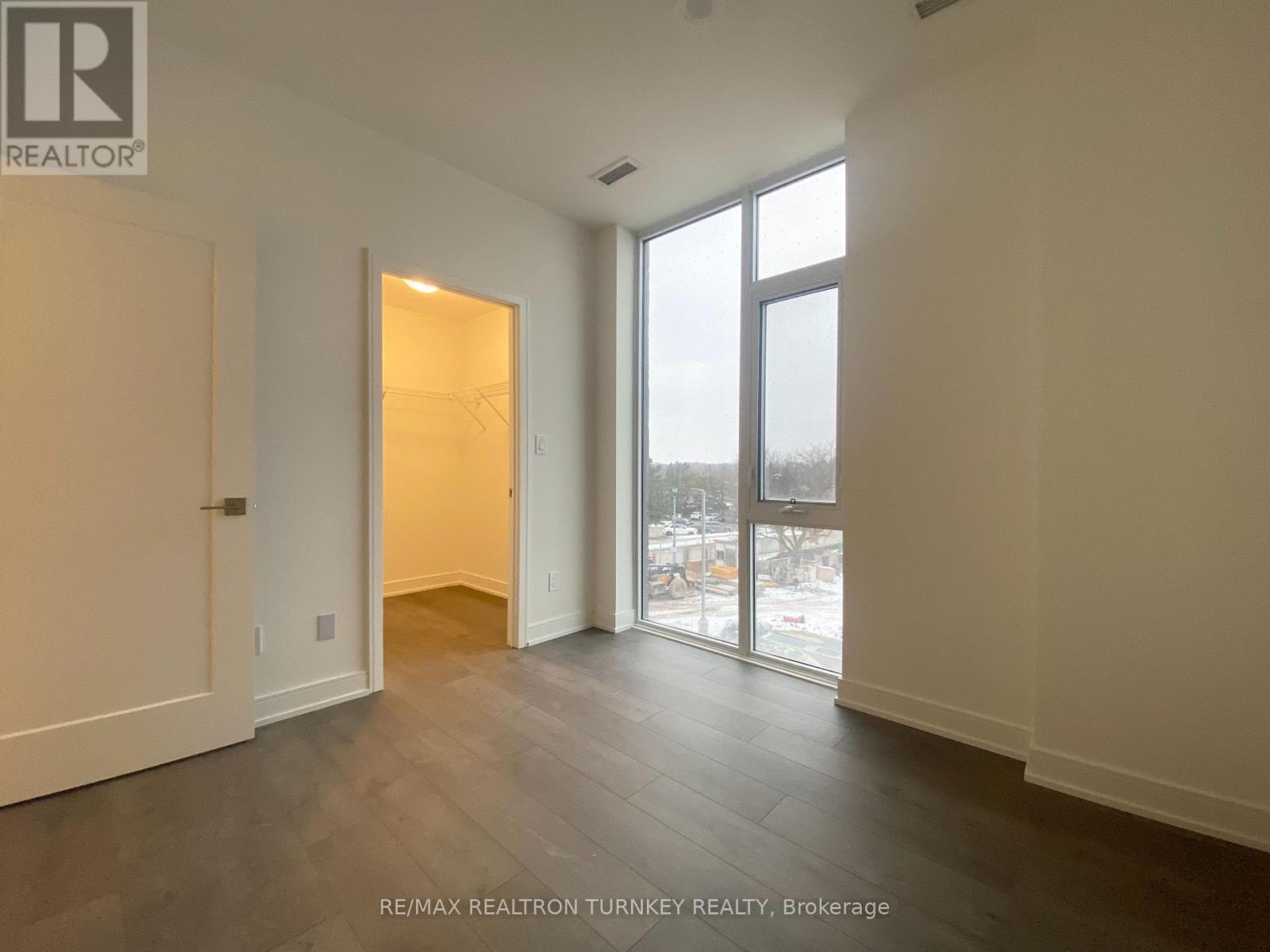 305 - 705 Davis Drive, Newmarket, ON - Indoor Photo Showing Other Room