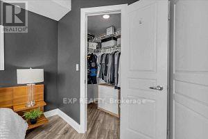 1908 - 2240 Lake Shore Boulevard W, Toronto, ON - Indoor