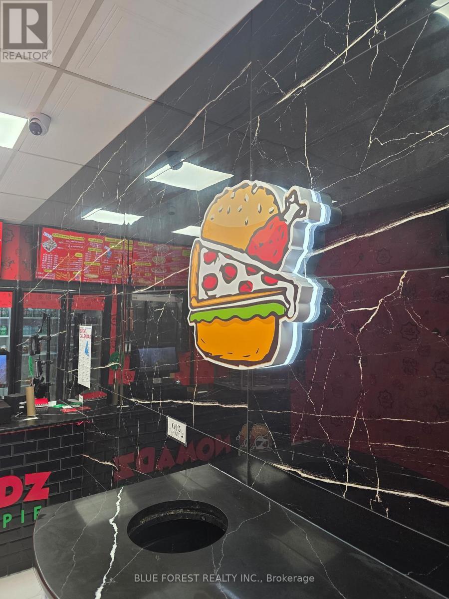 573 Richmond Street, London East (East F), ON