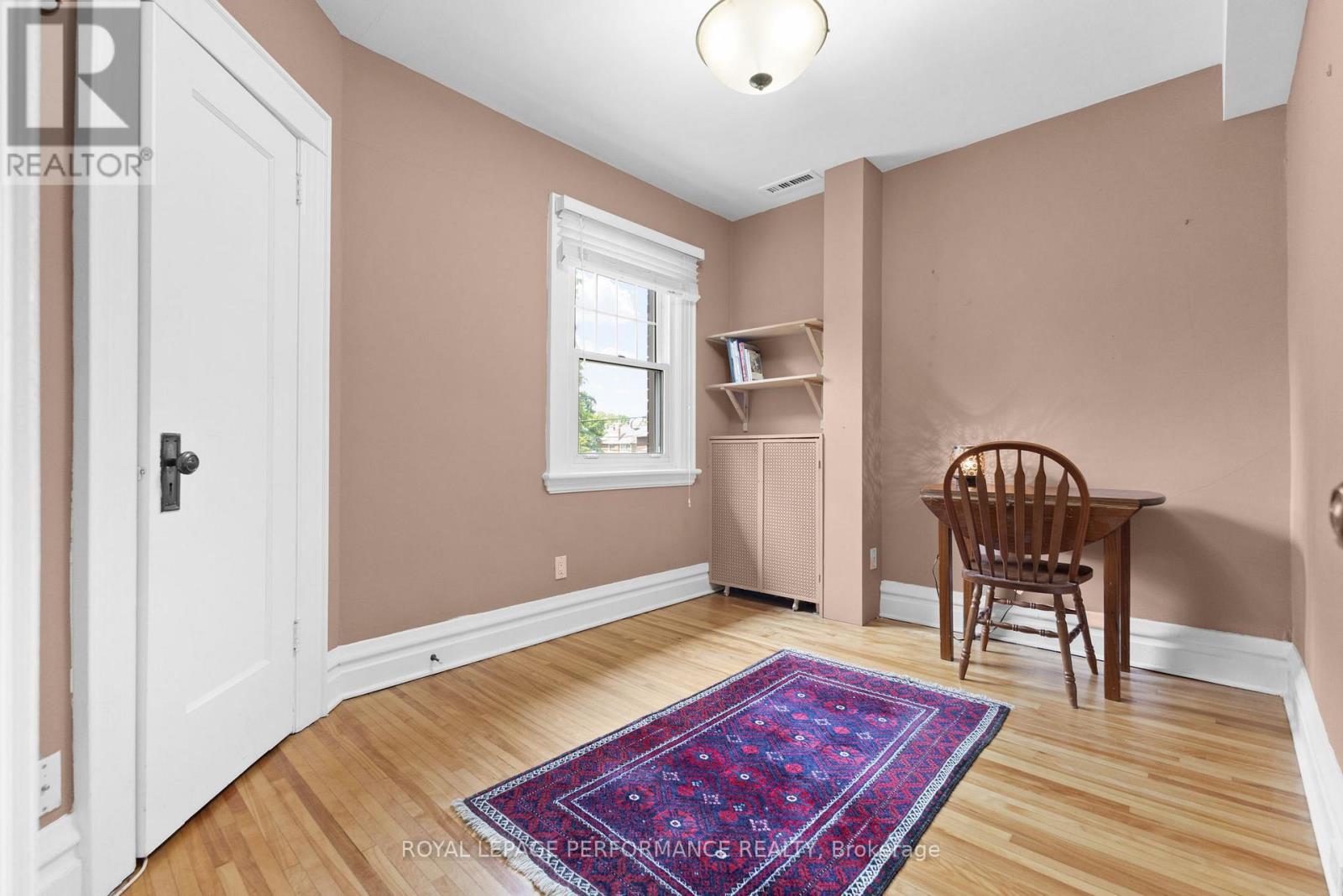 345 Third Avenue, Ottawa, ON - Indoor Photo Showing Other Room