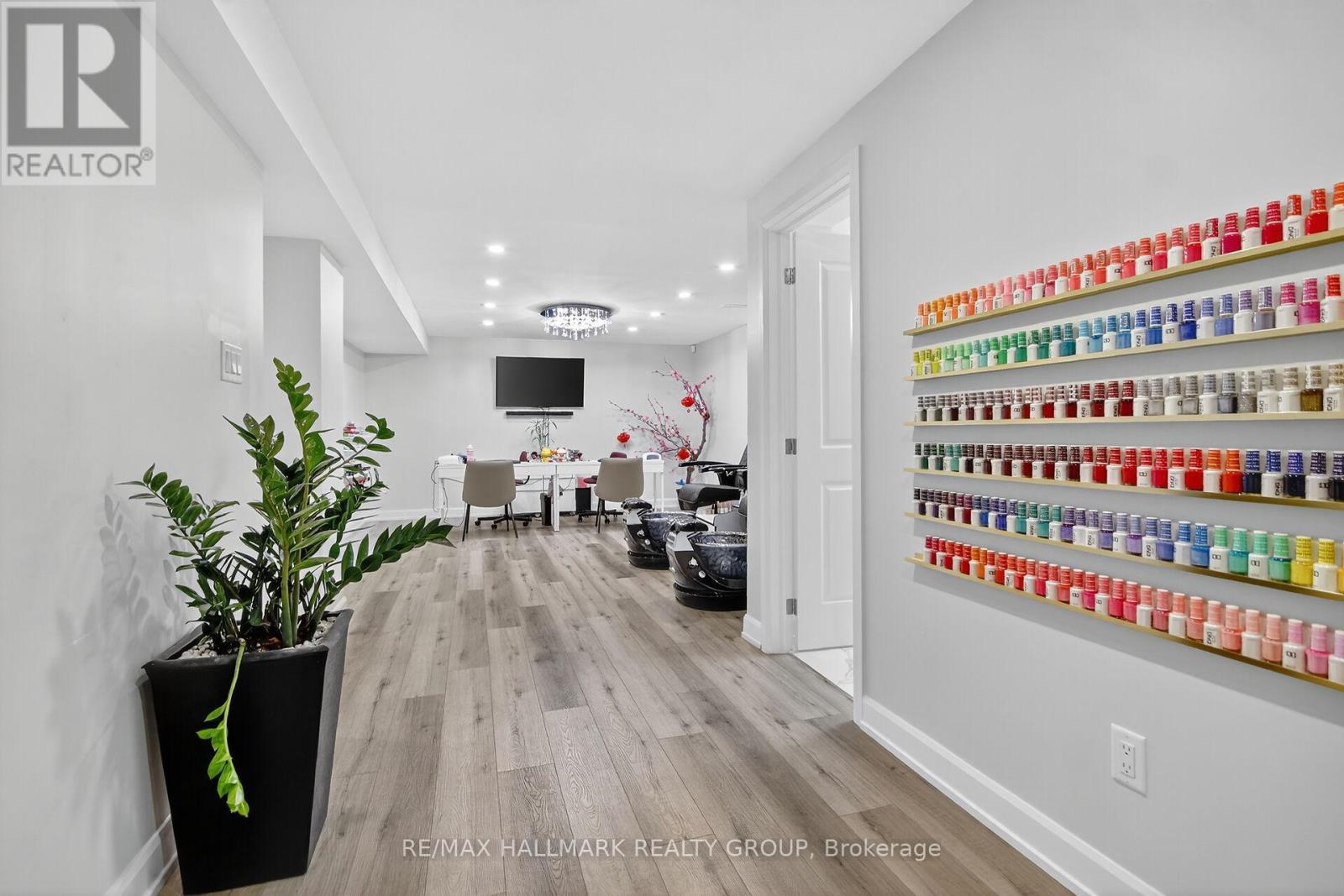 720 Cappamore Drive, Ottawa, ON - Indoor Photo Showing Other Room