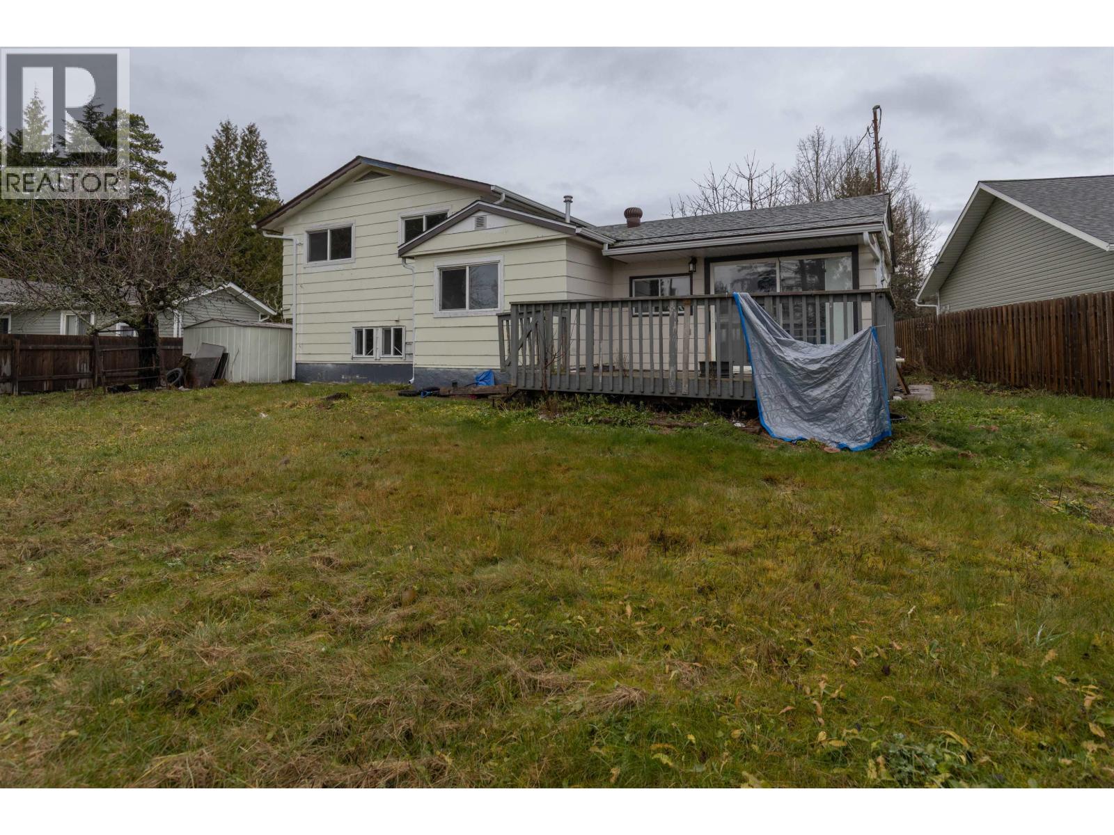 4821 Park Avenue, Terrace, BC - Outdoor