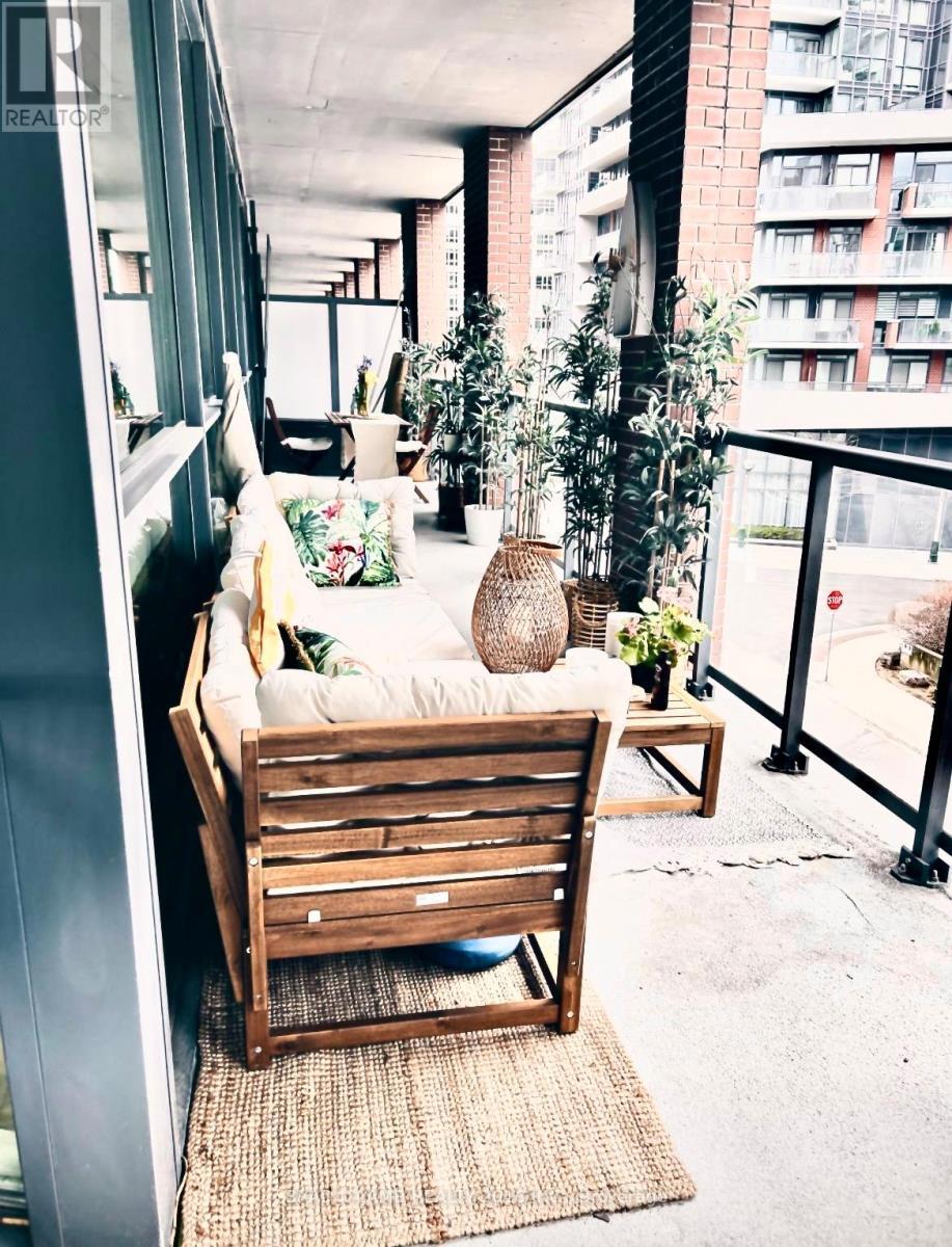 327 - 20 Bruyeres Mews, Toronto, ON - Outdoor