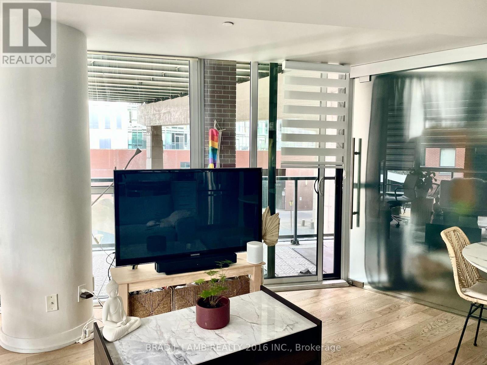 327 - 20 Bruyeres Mews, Toronto, ON - Indoor