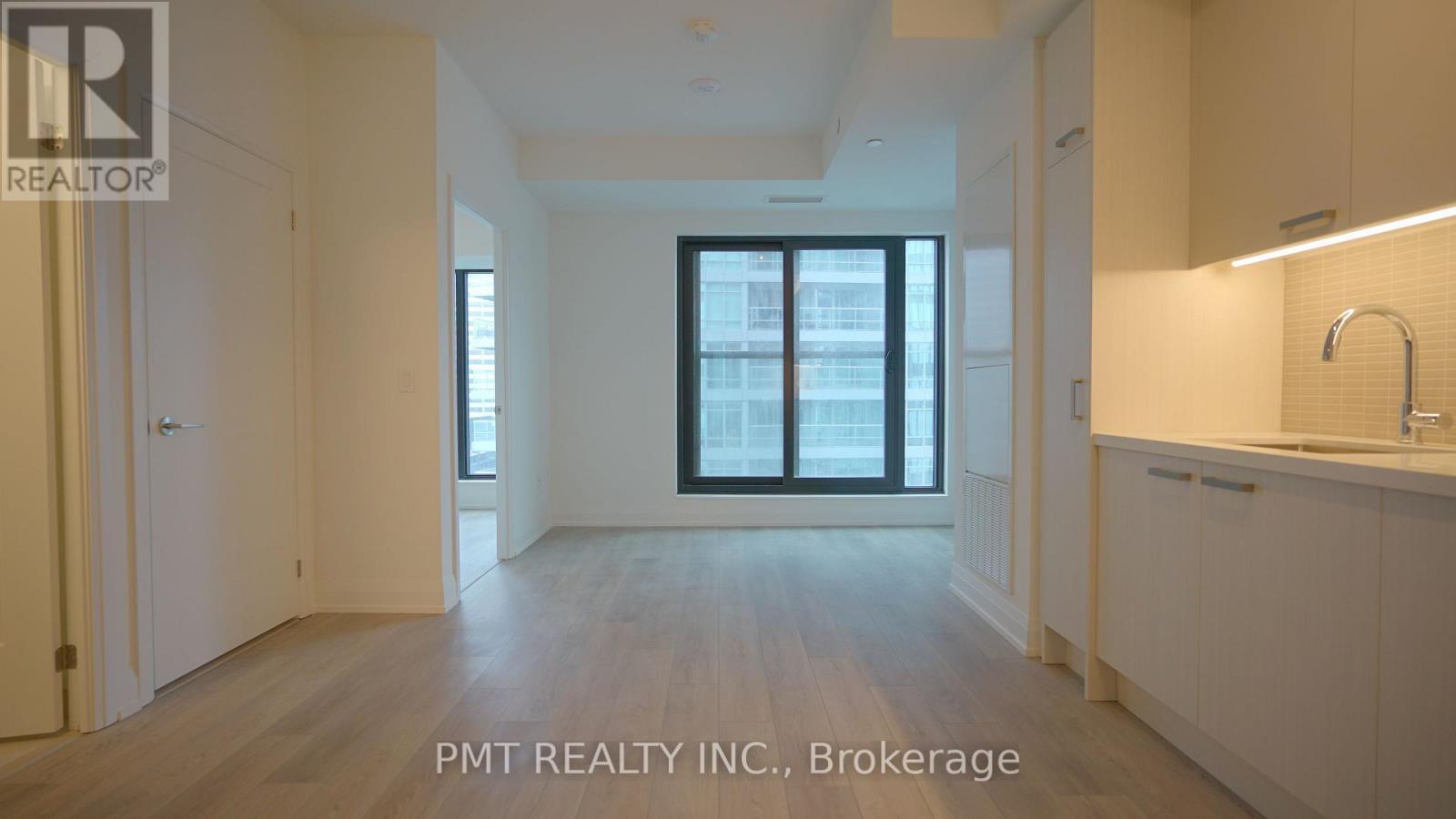 2409 - 20 Soudan Avenue, Toronto, ON - Indoor Photo Showing Other Room