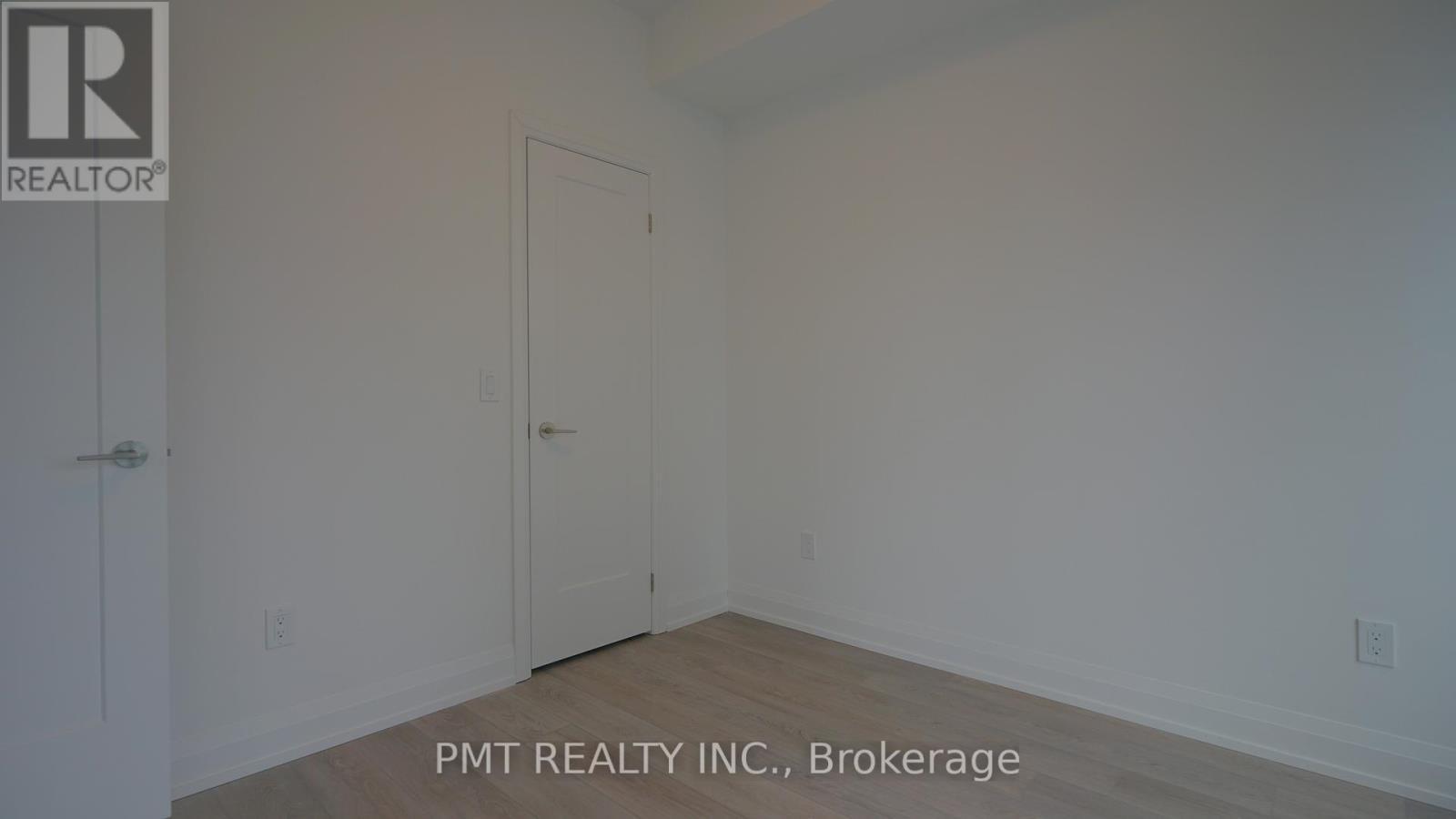 2409 - 20 Soudan Avenue, Toronto, ON - Indoor Photo Showing Other Room