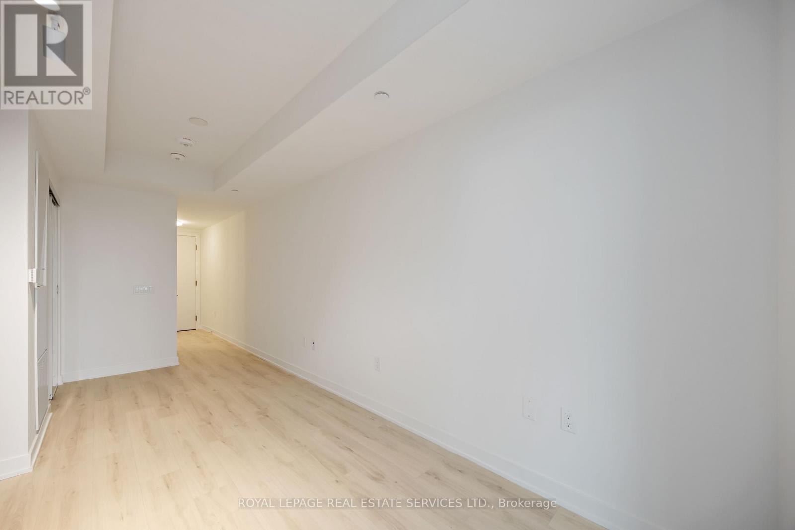 1011 - 120 Broadway Avenue, Toronto, ON - Indoor Photo Showing Other Room