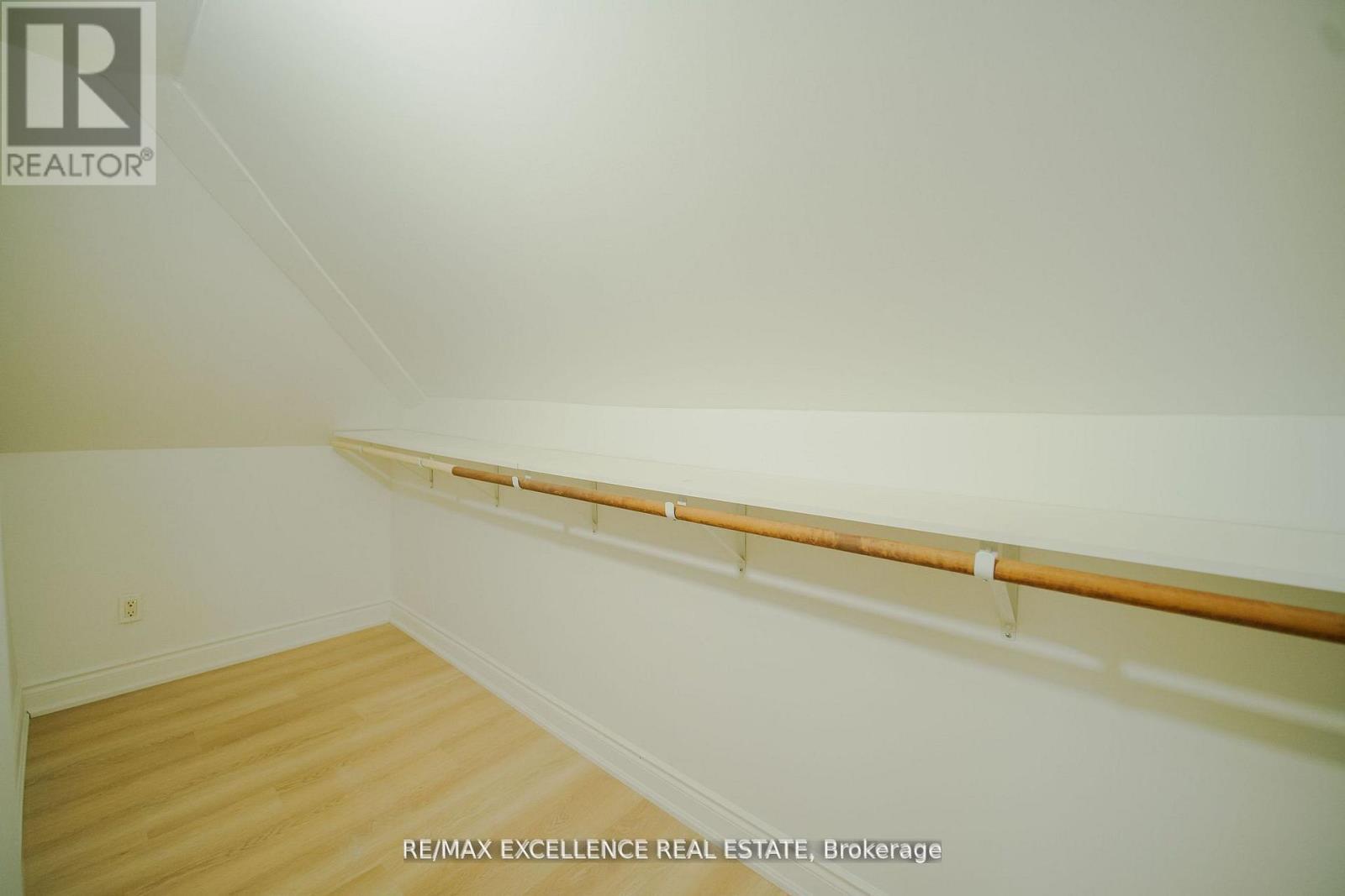 11 East 25Th Street, Hamilton, ON - Indoor