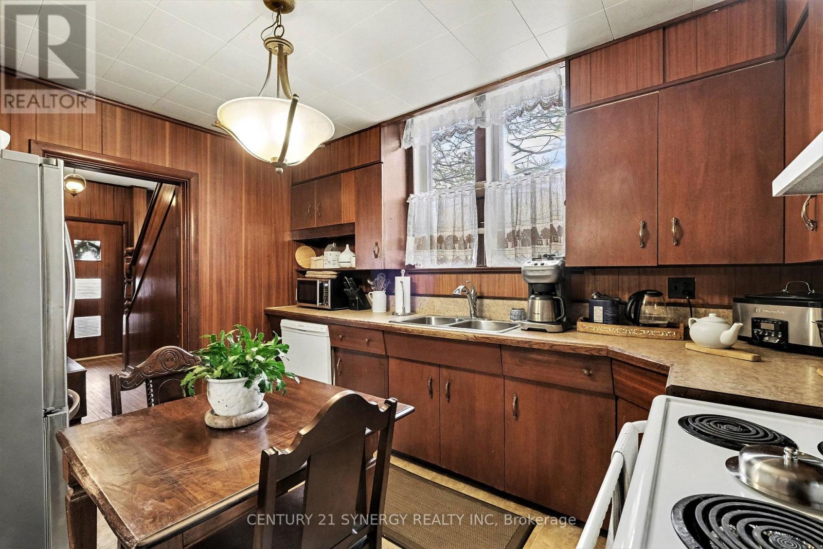 82 Abel Street, Smiths Falls, ON - Indoor