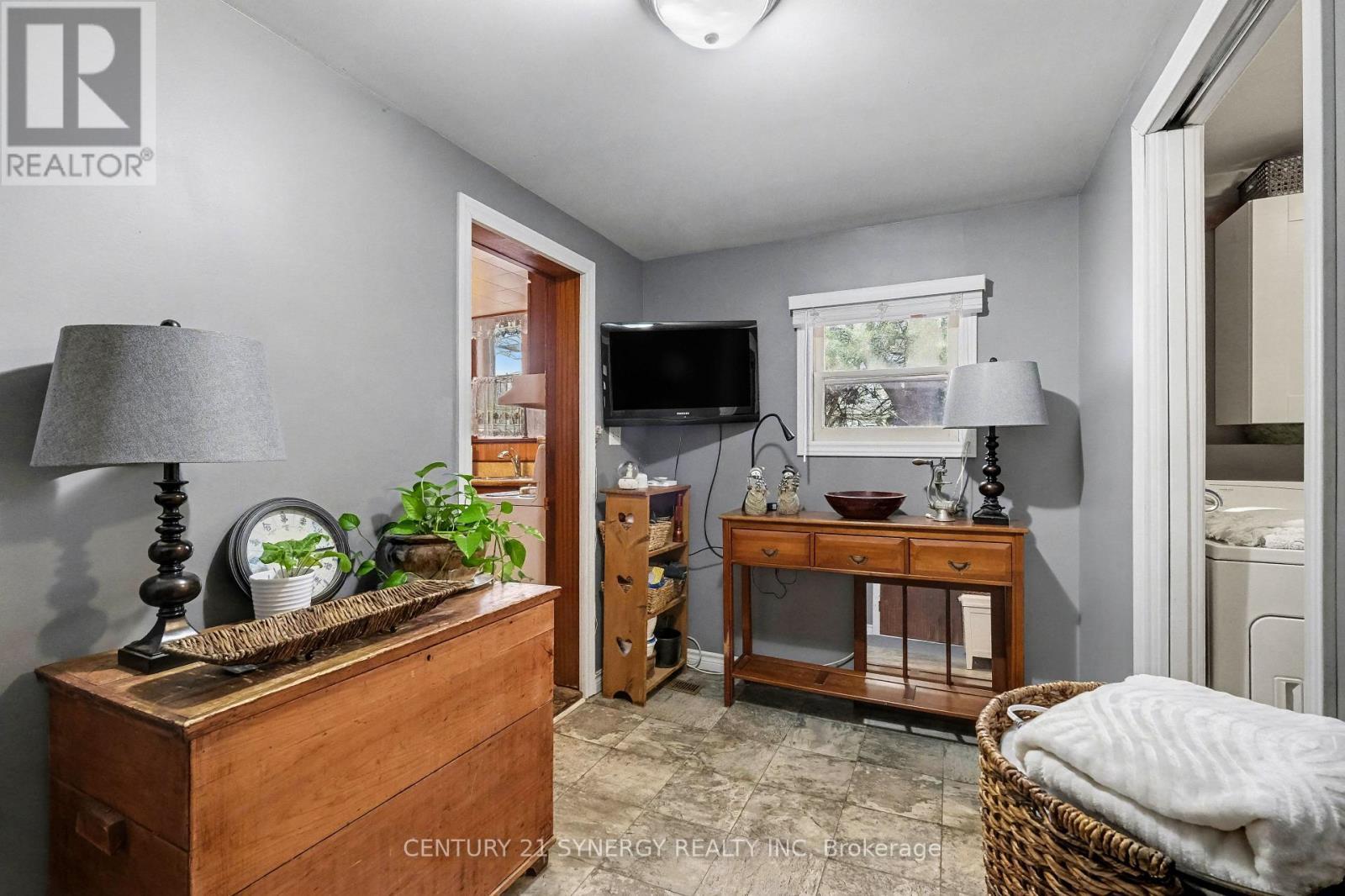 82 Abel Street, Smiths Falls, ON - Indoor