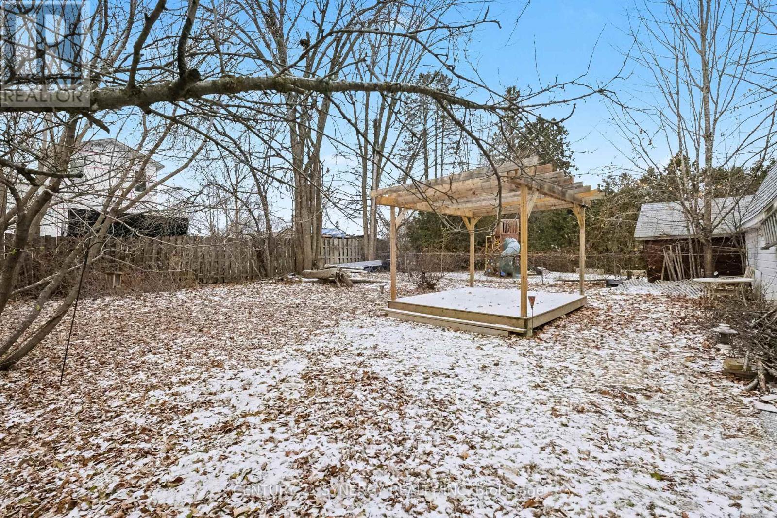 82 Abel Street, Smiths Falls, ON - Outdoor