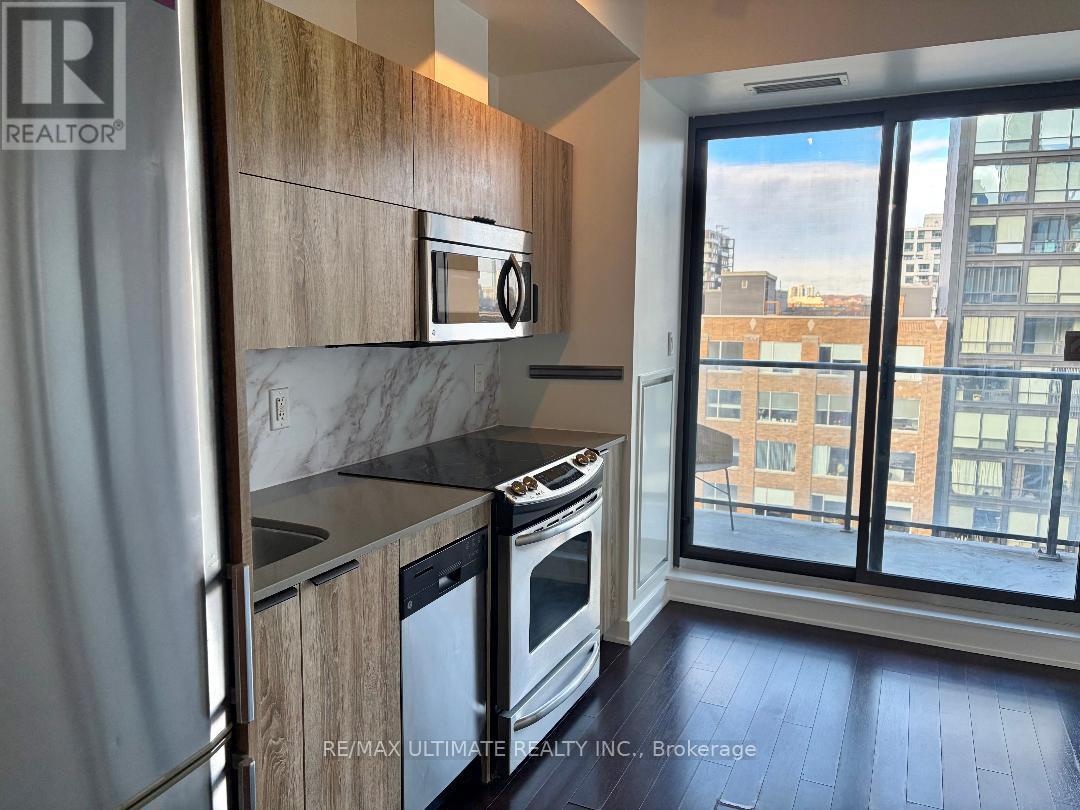 904 - 32 Camden Street, Toronto, ON - Indoor Photo Showing Kitchen