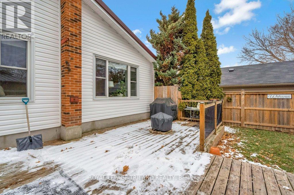 20 Dieppe Drive, St. Thomas, ON - Outdoor With Deck Patio Veranda With Exterior