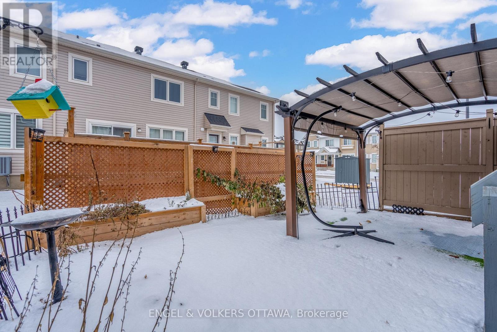 536 Broadleaf Street, Ottawa, ON - Outdoor With Exterior