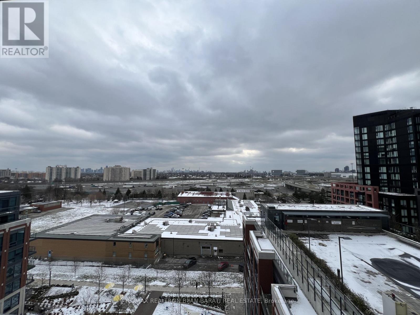 1021 - 31 Tippett Road, Toronto, ON - Outdoor With View