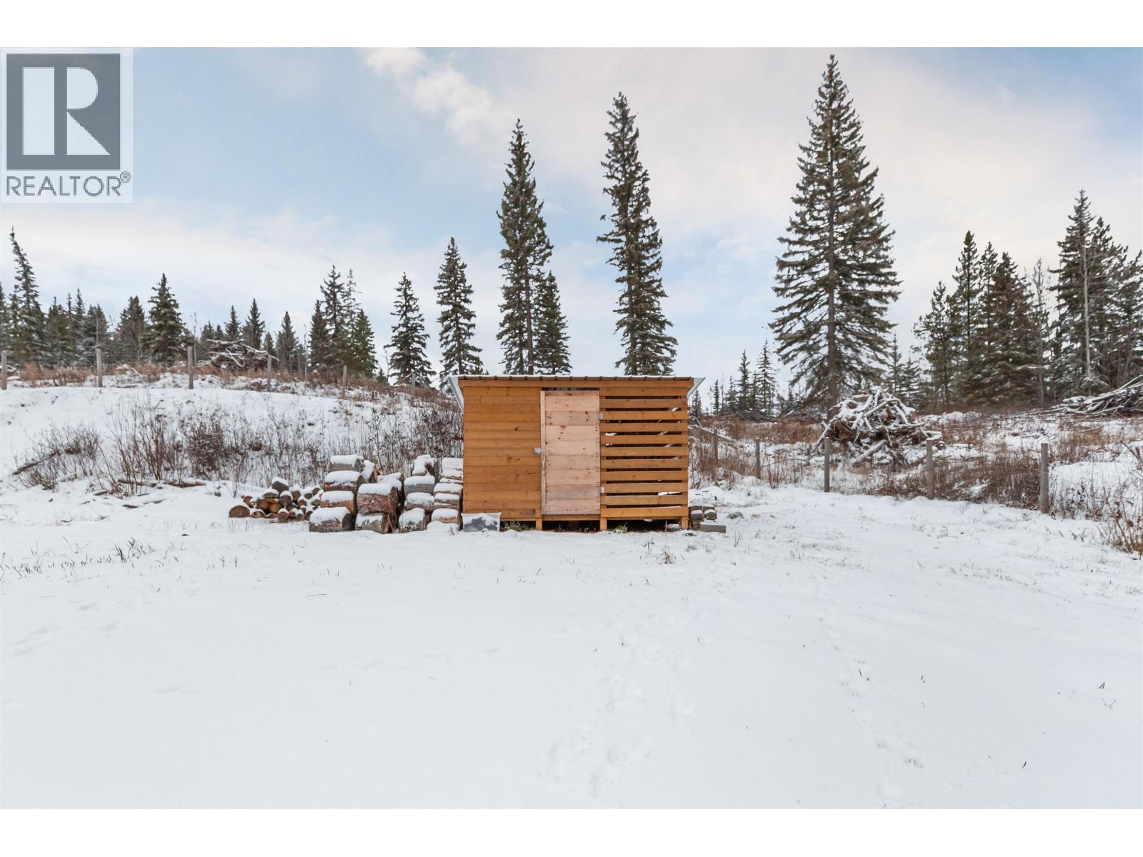 3565 15 Mile Road, Prince George, BC - Outdoor