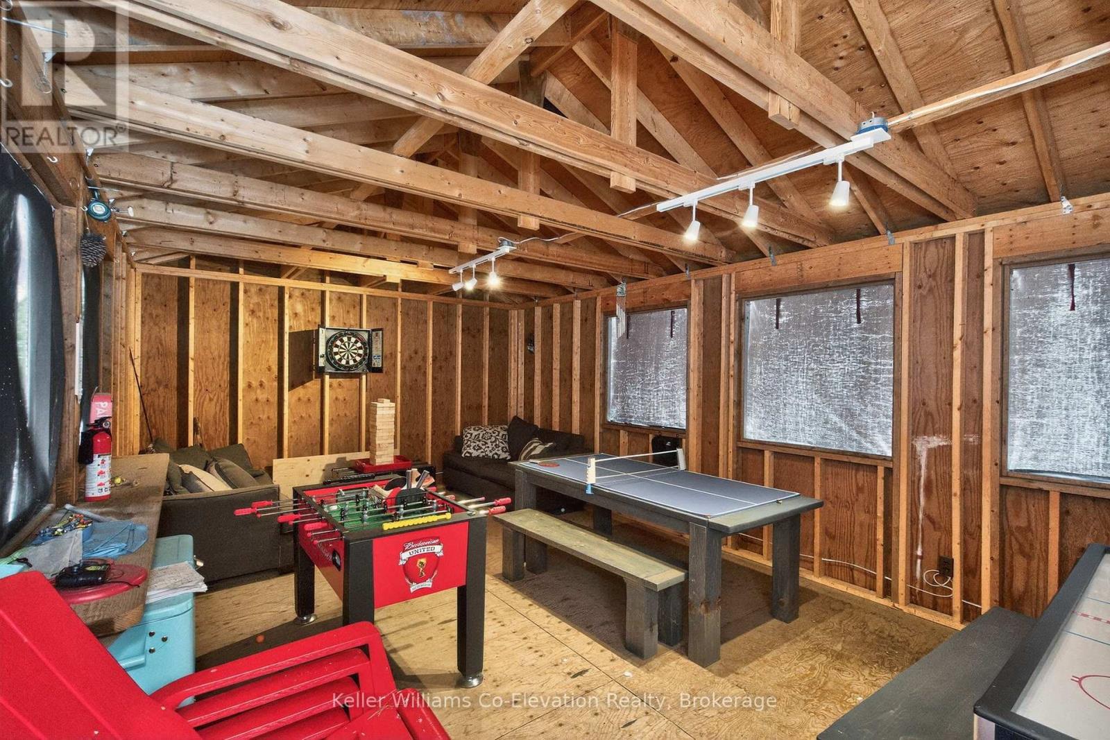 1326 Tiny Beaches Road N, Tiny (Lafontaine), ON - Indoor