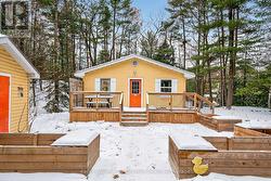 1326 TINY BEACHES ROAD N Tiny (Lafontaine), ON L9M 0H3