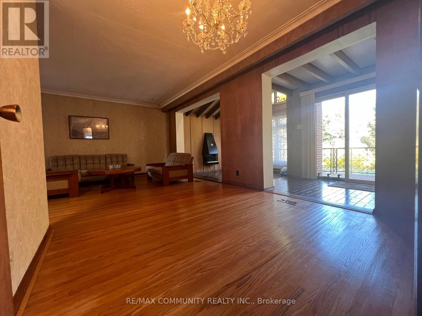 137 Birkdale Road, Toronto, ON - Indoor Photo Showing Other Room