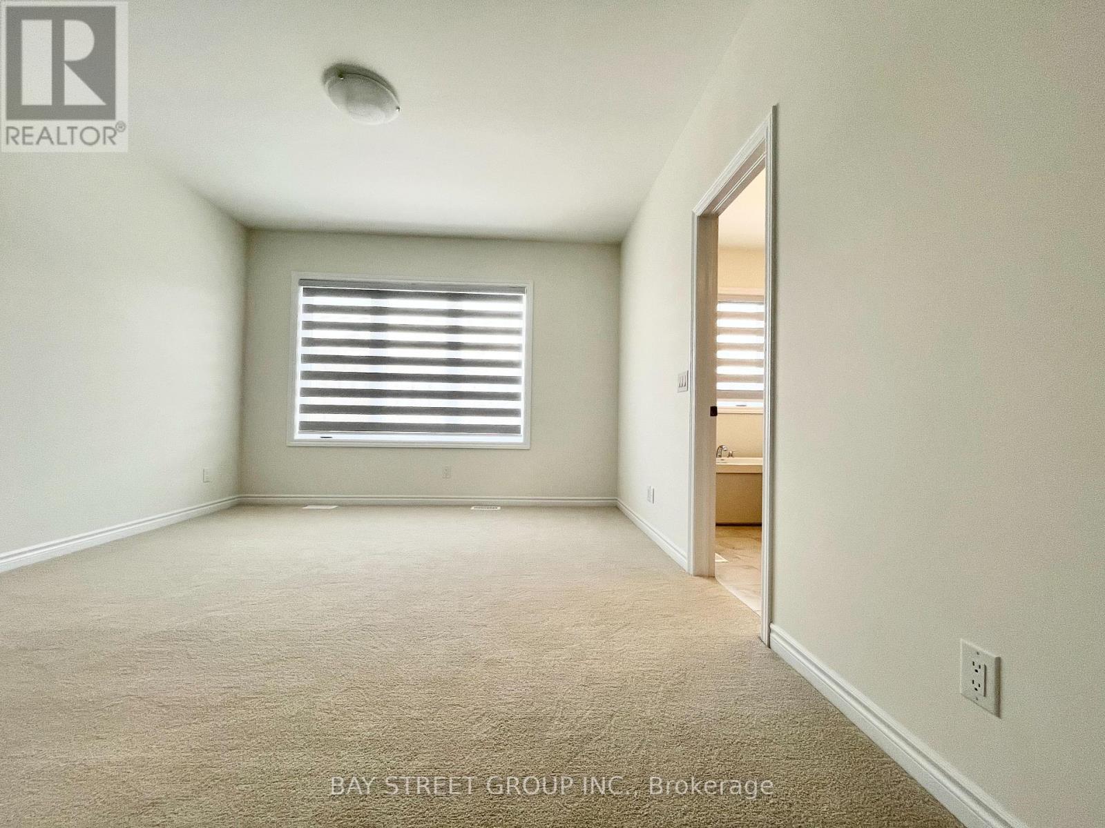 5 Harvey Bunker Crescent, Markham, ON - Indoor Photo Showing Other Room