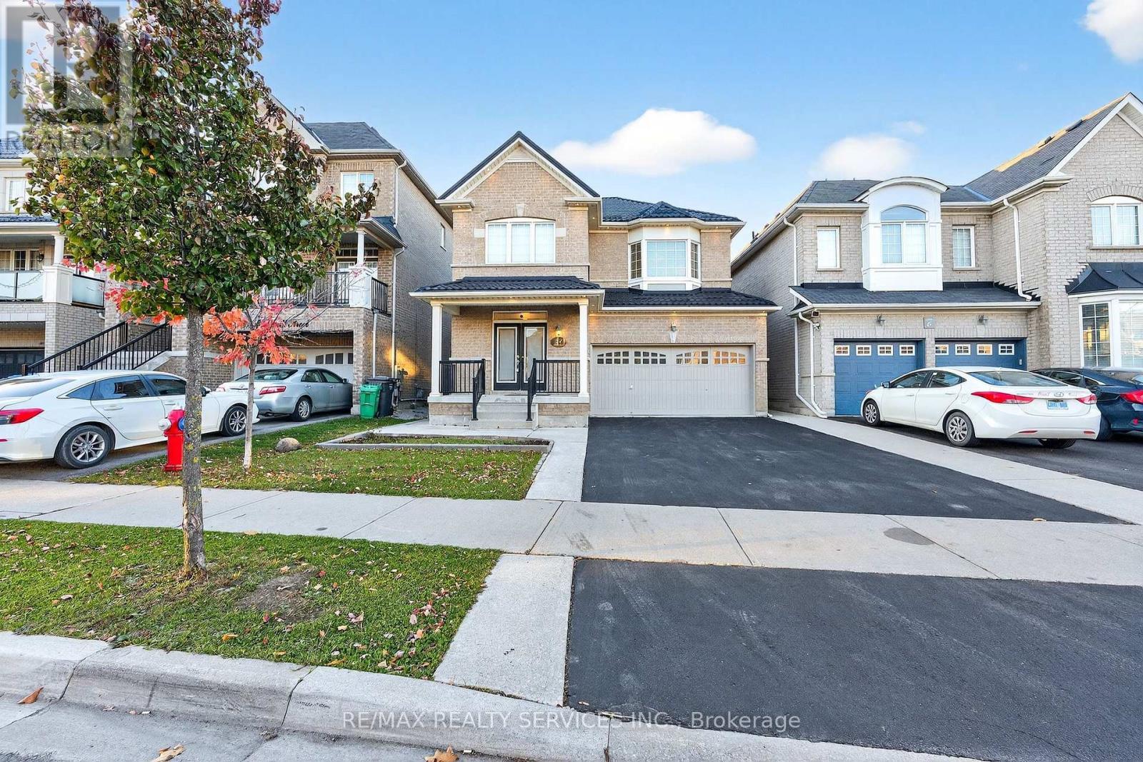 24 Addiscott Street, Brampton, ON - Outdoor With Facade