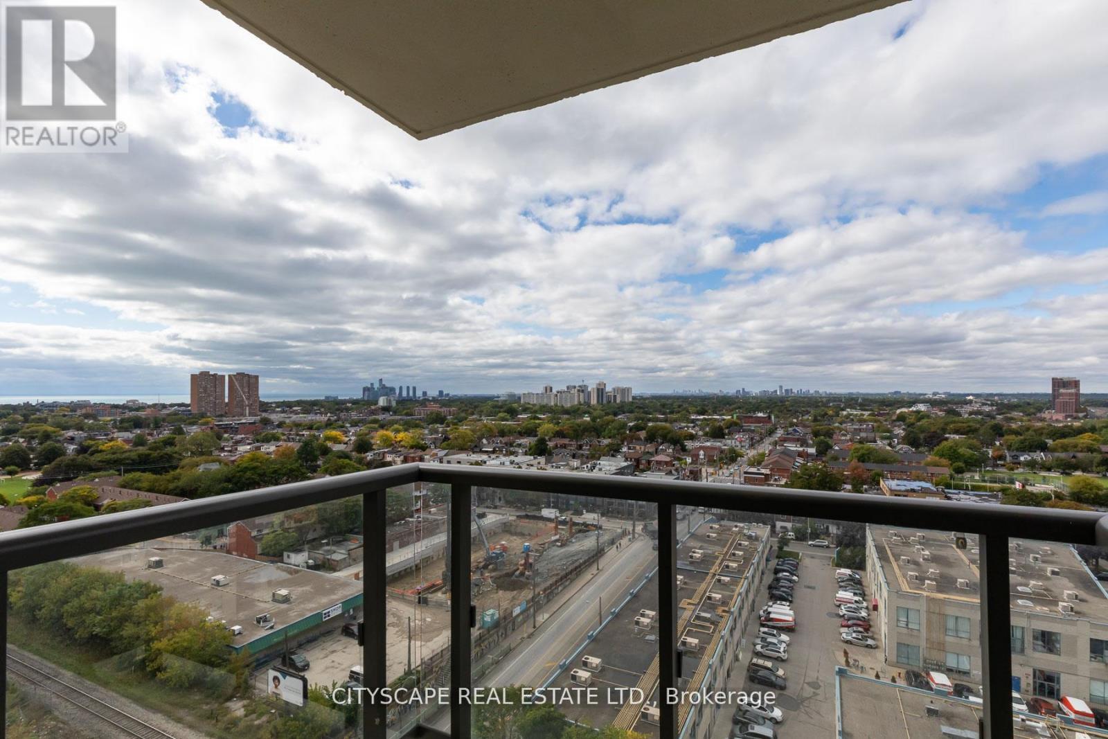 1604 - 1420 Dupont Street, Toronto, ON - Outdoor With View