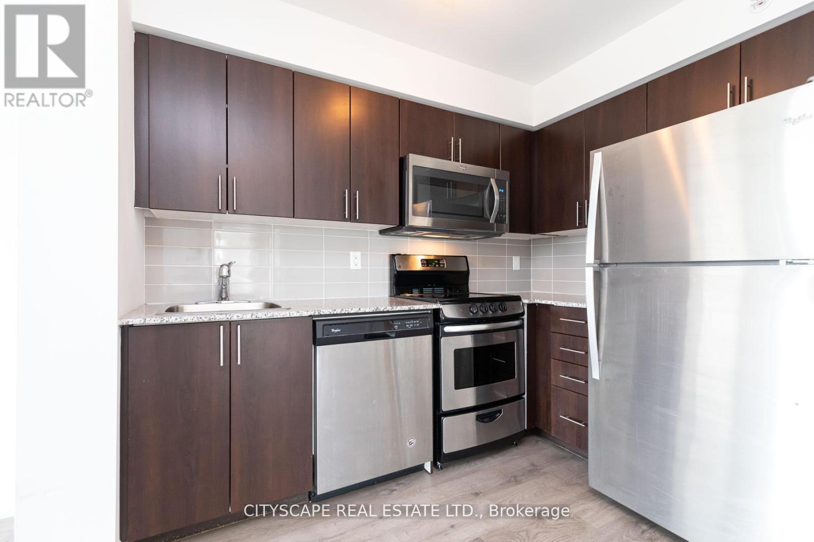 1604 - 1420 Dupont Street, Toronto, ON - Indoor Photo Showing Kitchen