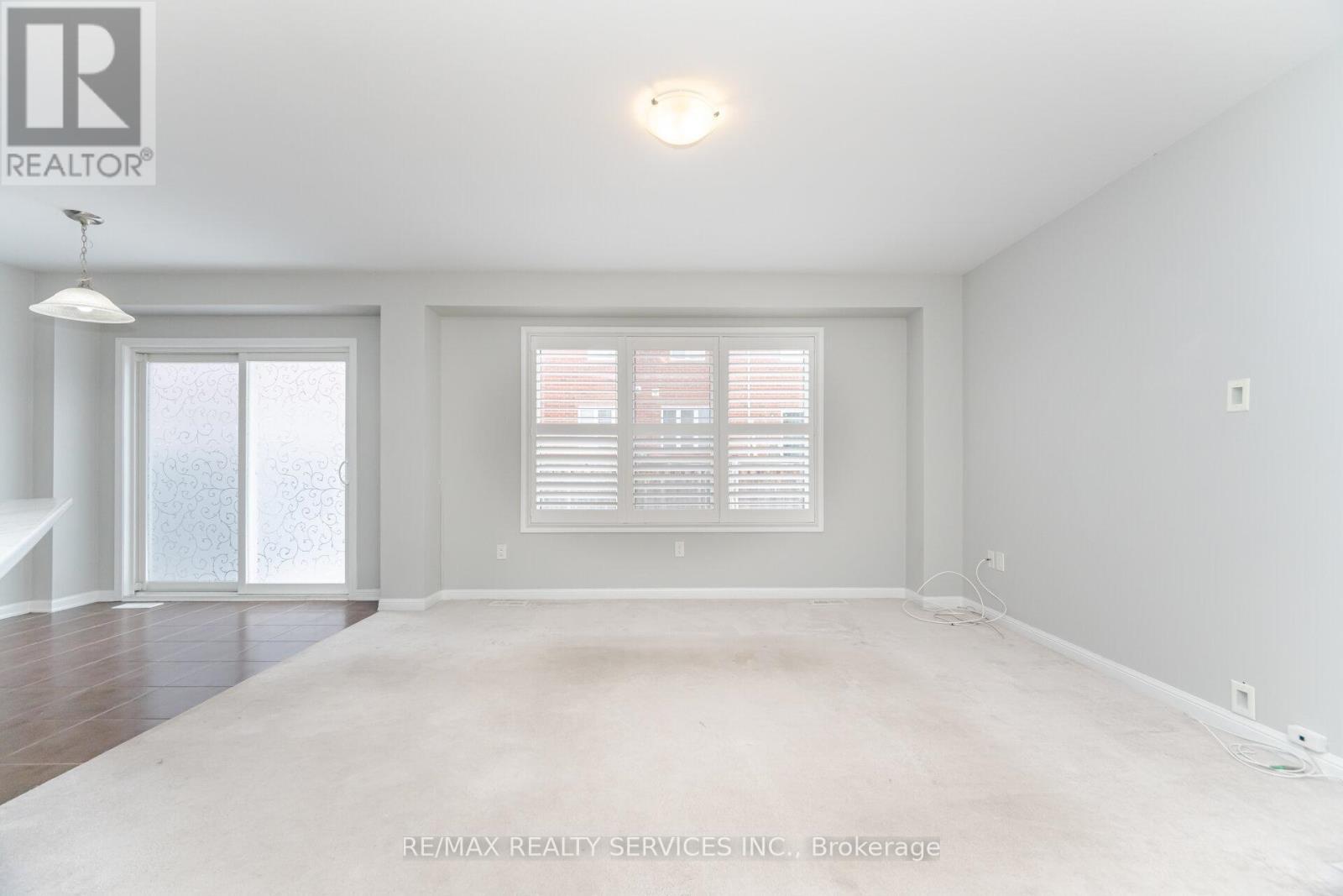 278 Gleave Terrace, Milton, ON - Indoor Photo Showing Other Room