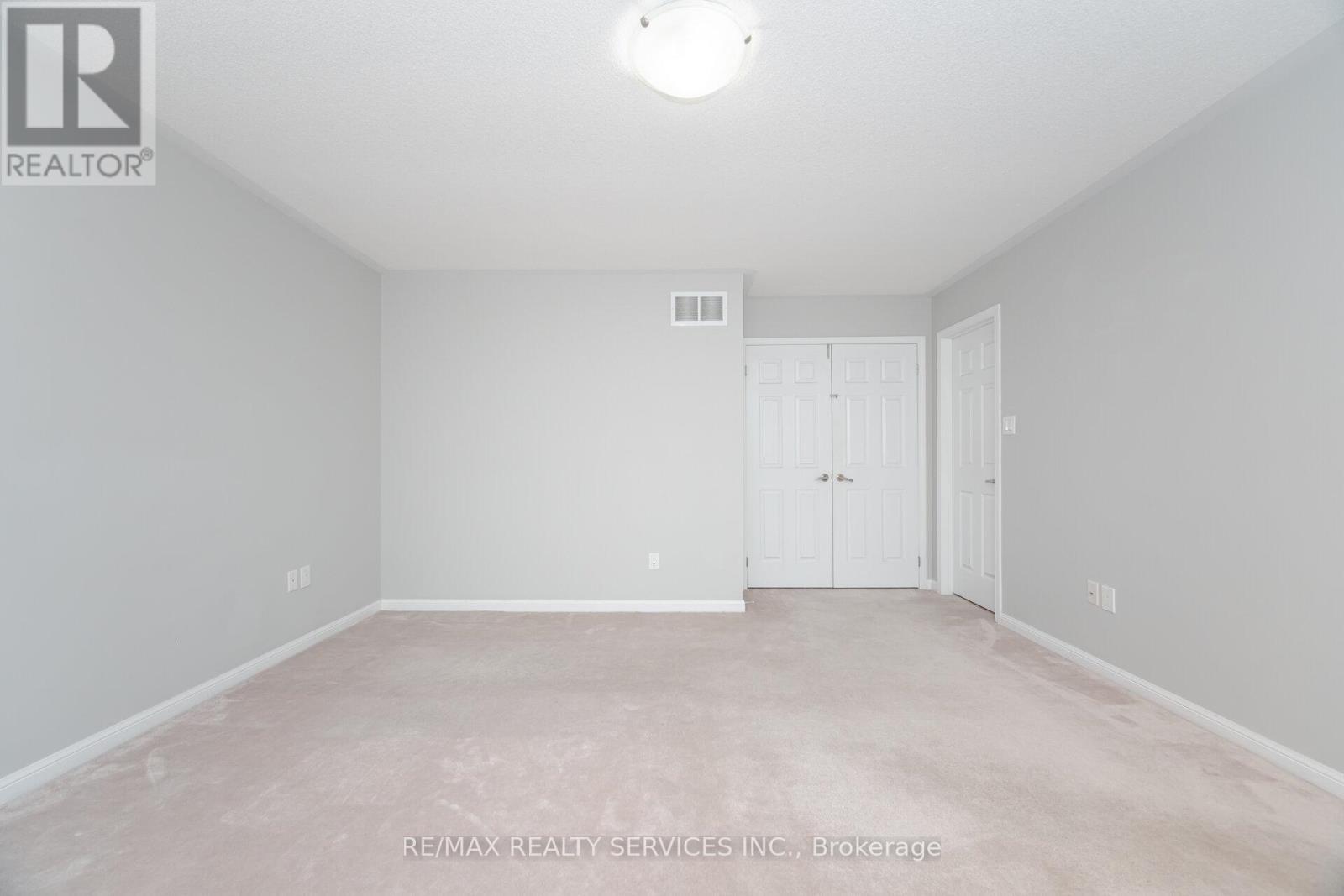 278 Gleave Terrace, Milton, ON - Indoor Photo Showing Other Room
