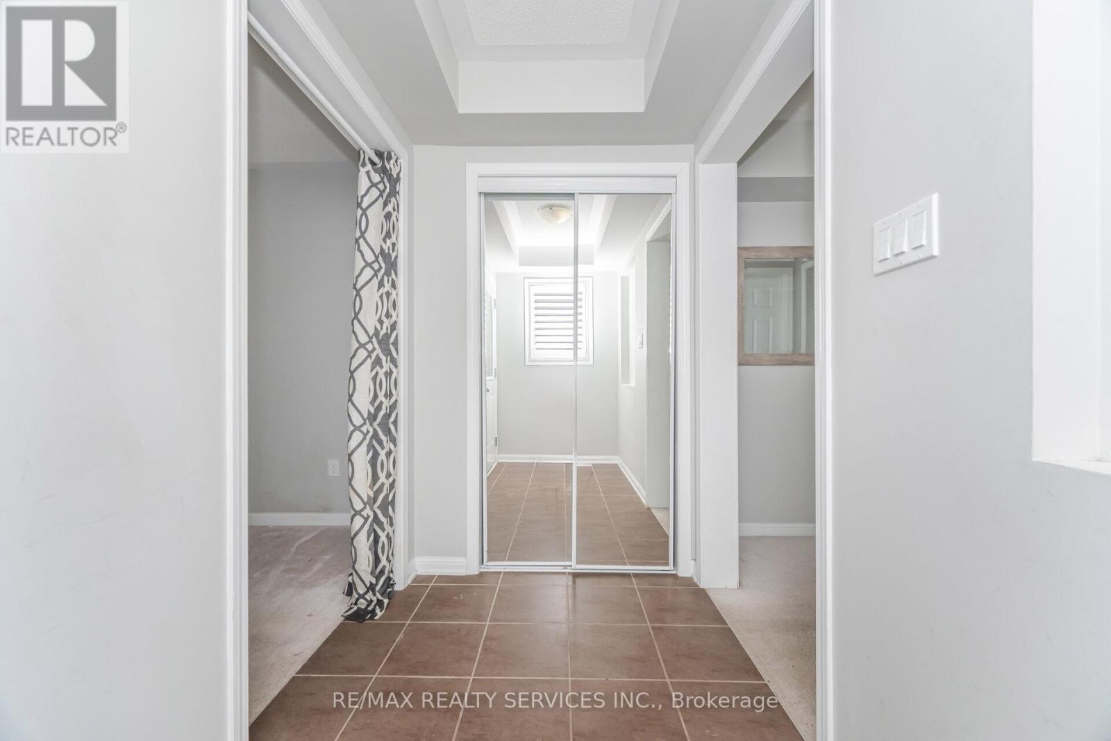 278 Gleave Terrace, Milton, ON - Indoor Photo Showing Other Room