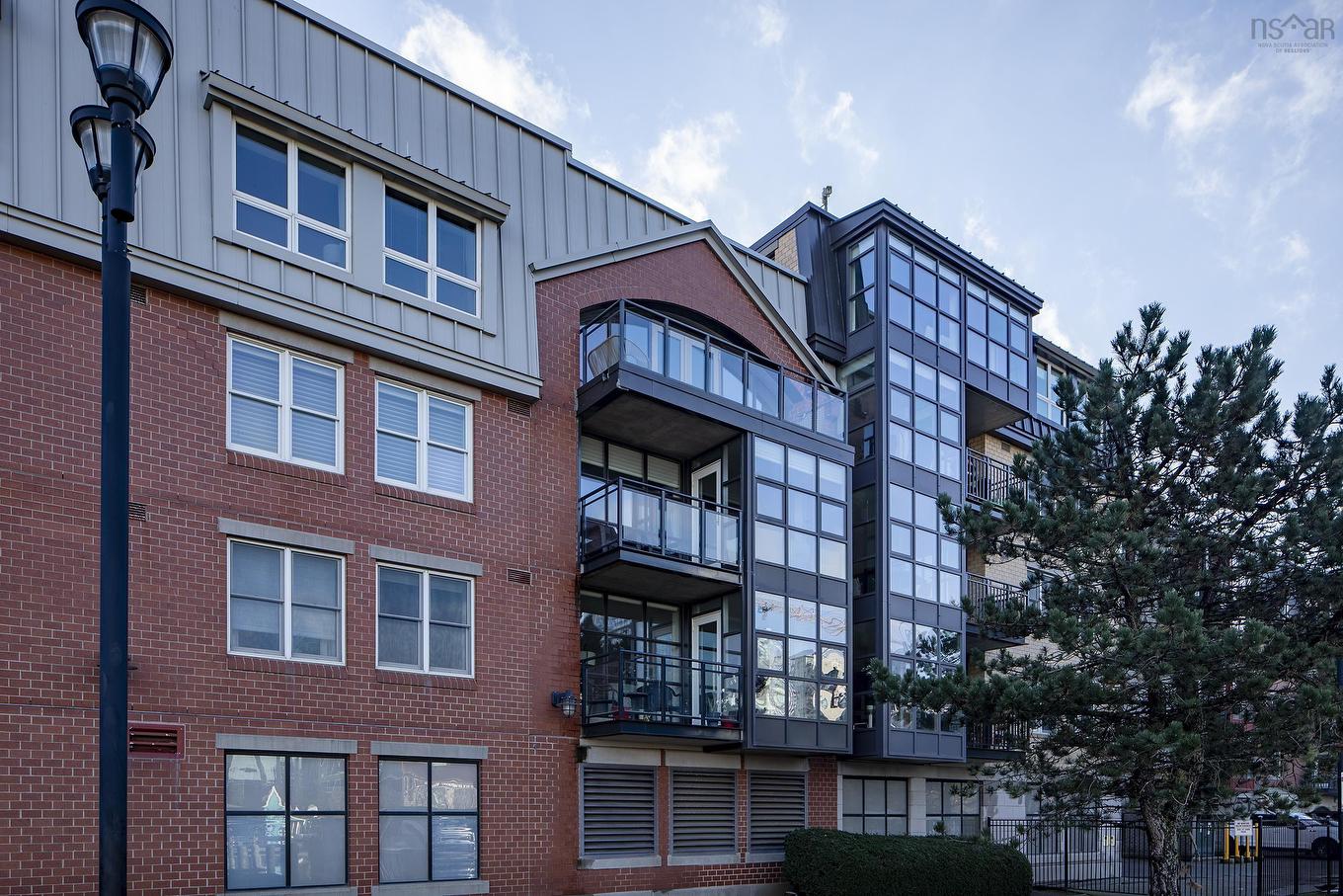 411 1477 Lower Water Street, Halifax, NS