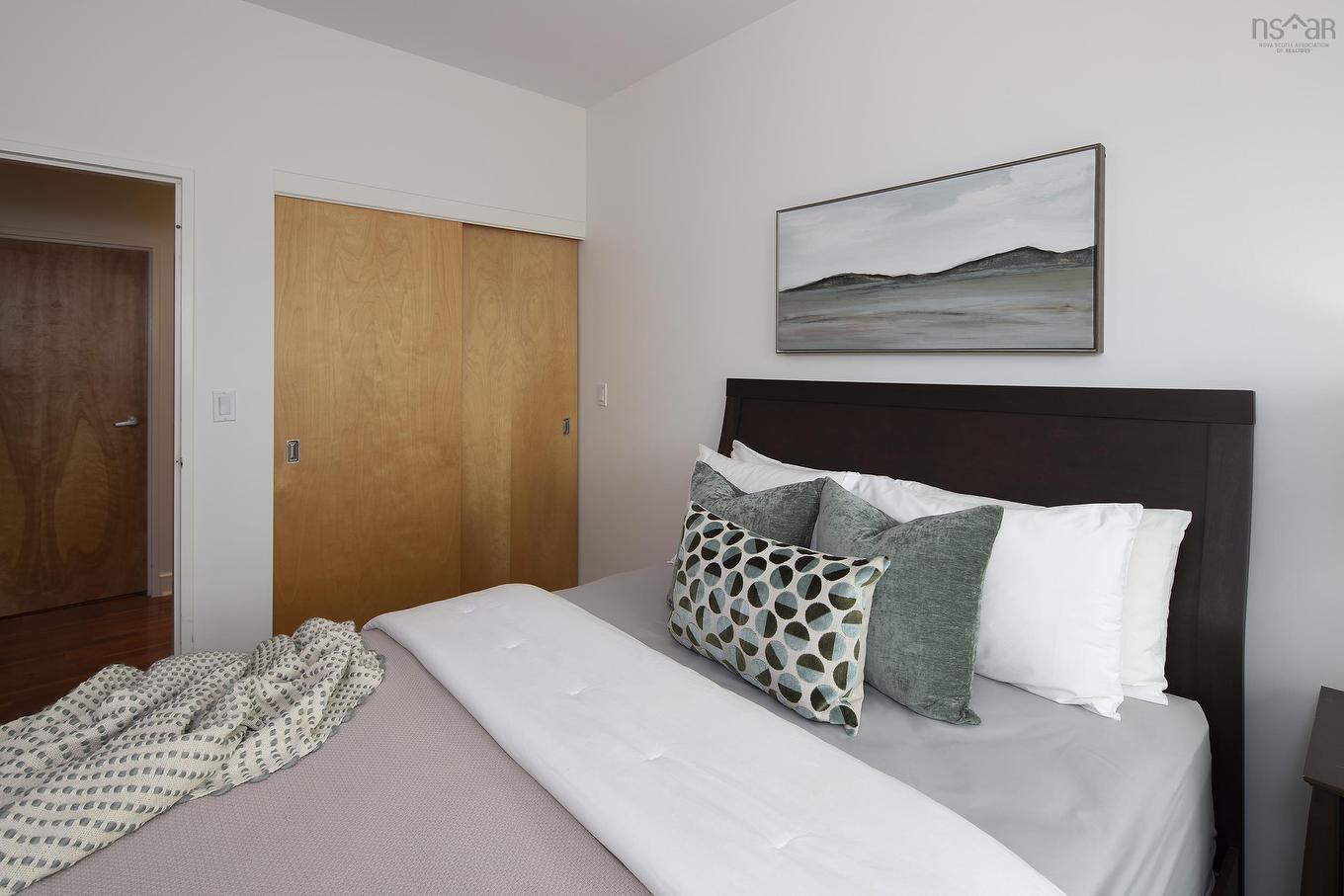 411 1477 Lower Water Street, Halifax, NS