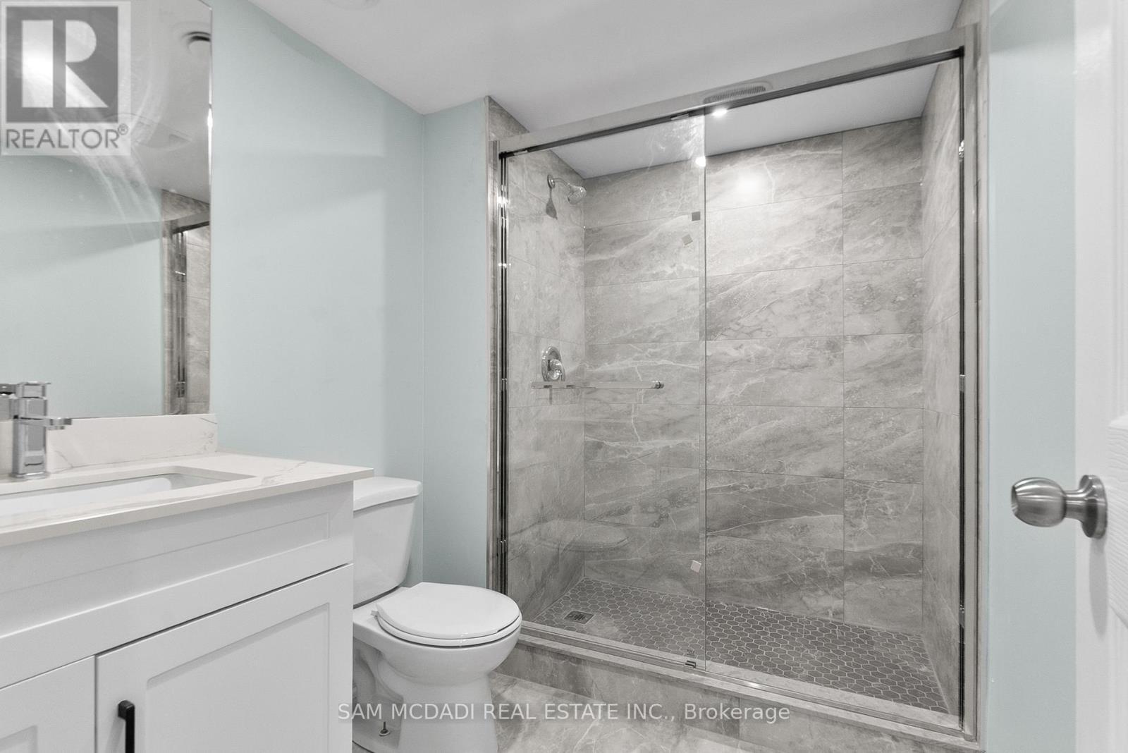 149 Sunforest Drive, Brampton, ON - Indoor Photo Showing Bathroom
