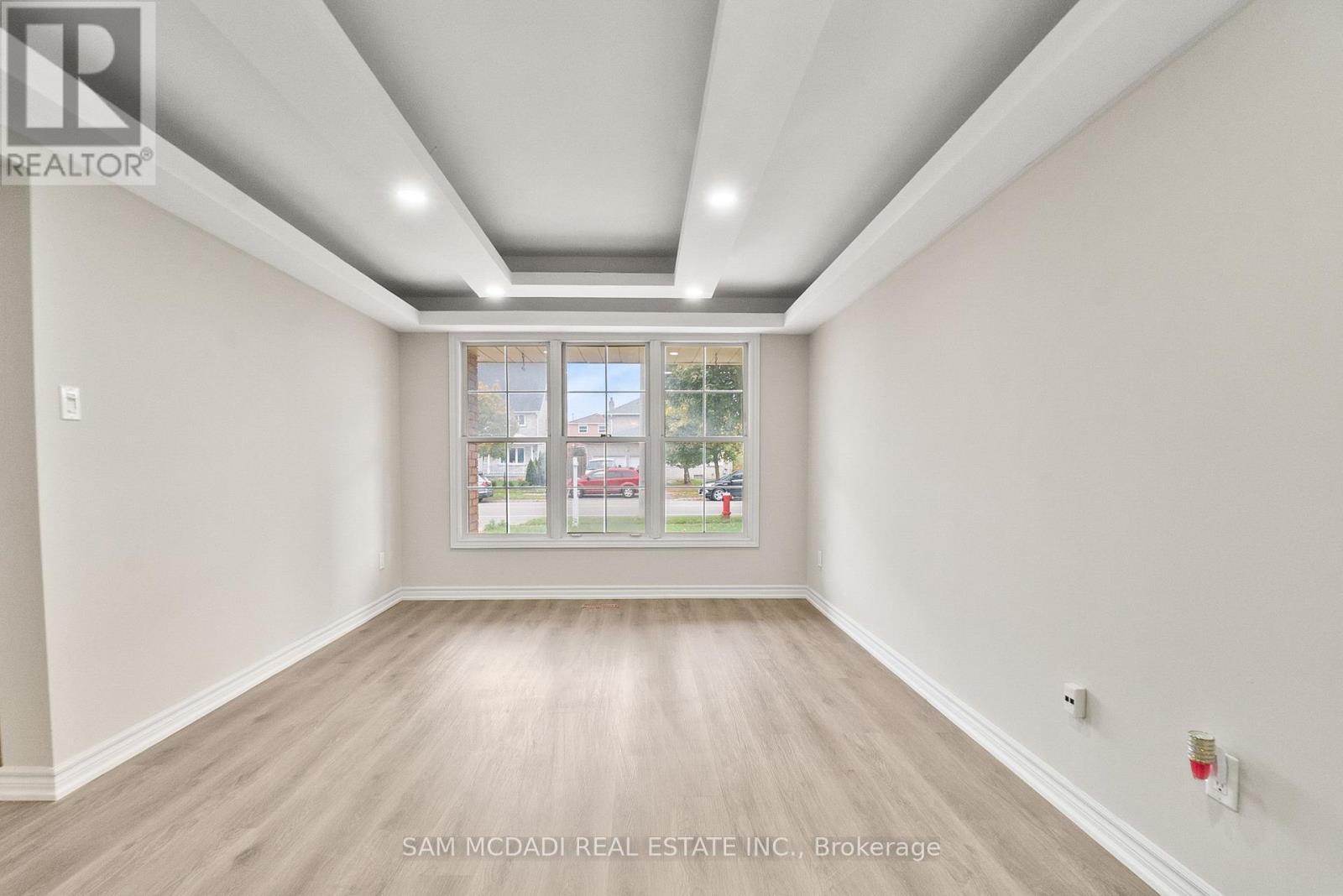 149 Sunforest Drive, Brampton, ON - Indoor Photo Showing Other Room