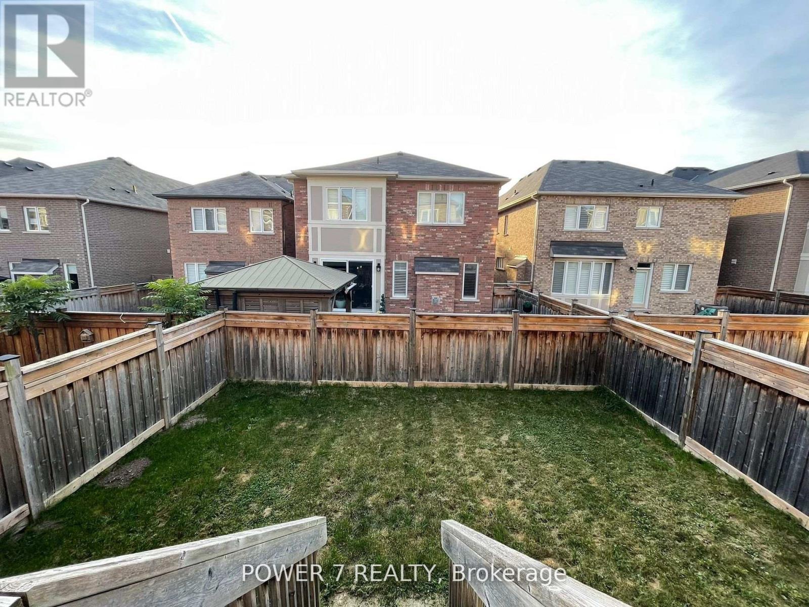 123 Major Crescent, Aurora, ON - Outdoor