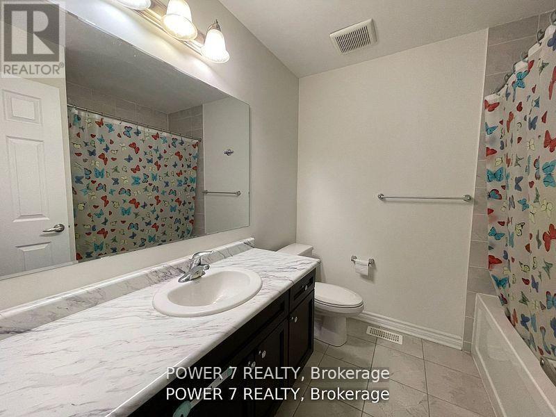 123 Major Crescent, Aurora, ON - Indoor Photo Showing Bathroom