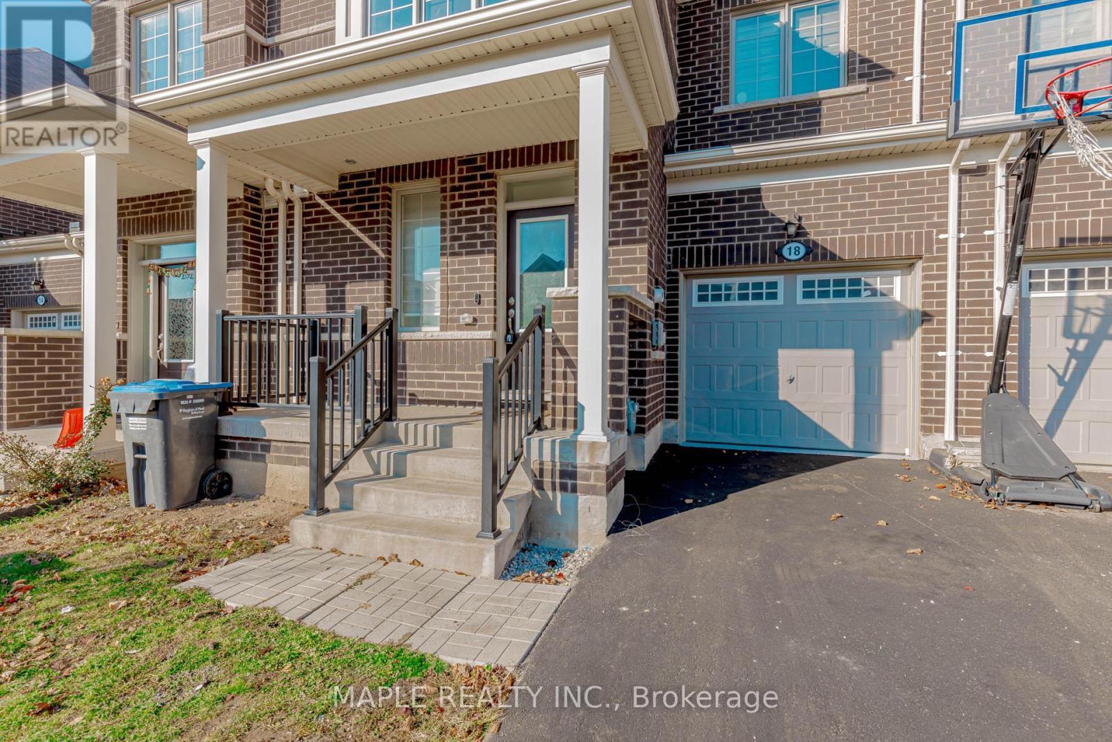 18 Boothill Drive, Brampton, ON - Outdoor