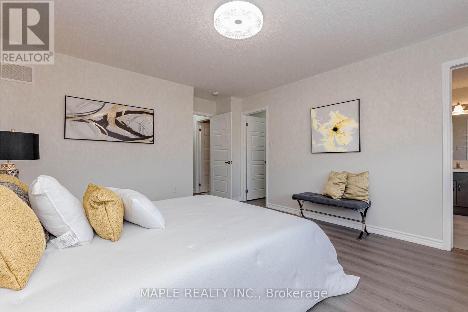18 Boothill Drive, Brampton, ON - Indoor Photo Showing Bedroom