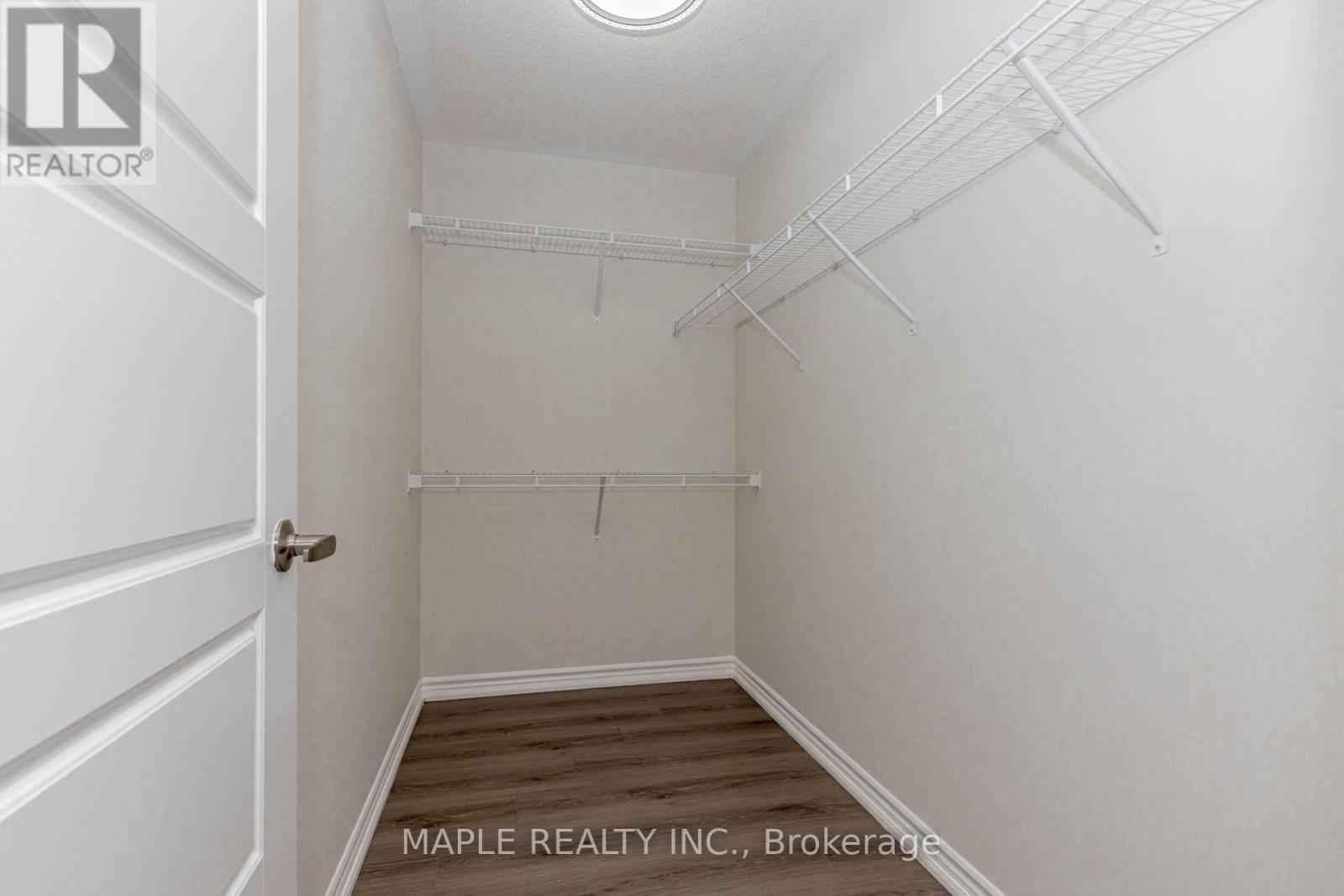 18 Boothill Drive, Brampton, ON - Indoor With Storage