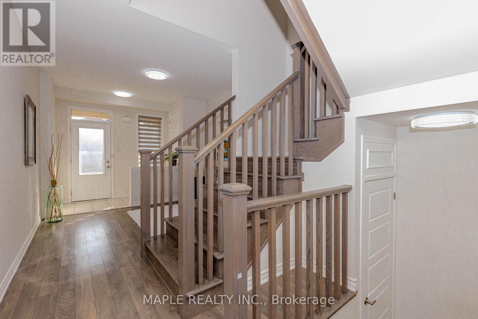 18 Boothill Drive, Brampton, ON - Indoor Photo Showing Other Room