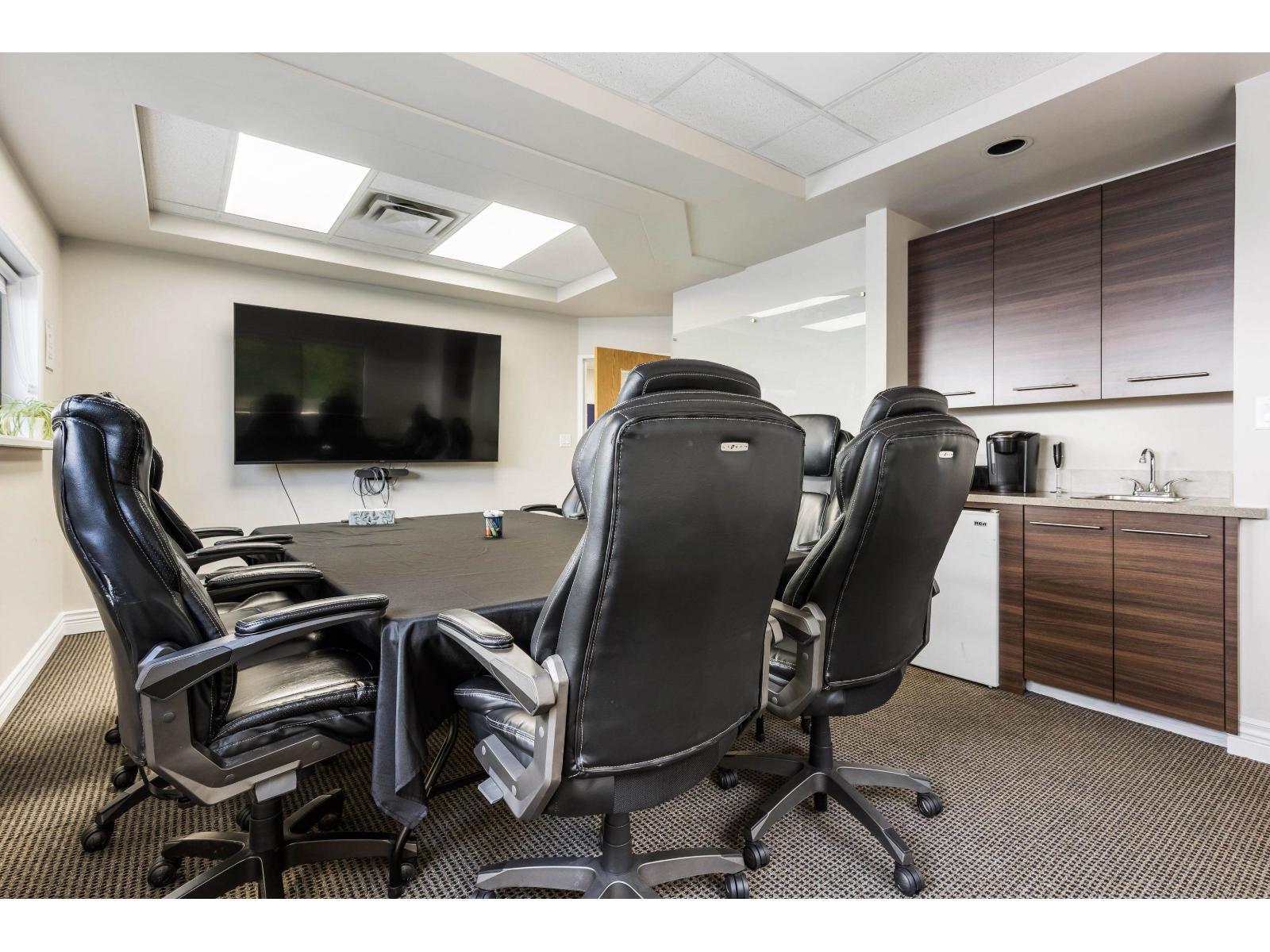 201 48945 Yale Road|East Chilliwack, Chilliwack, BC