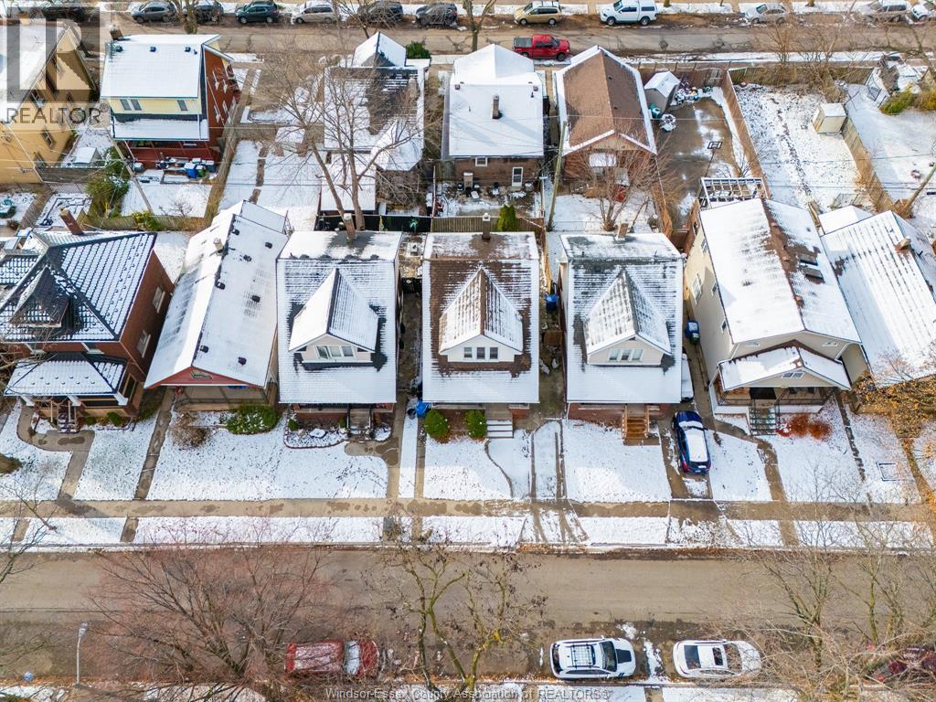 1575 Church Street, Windsor, ON - Outdoor