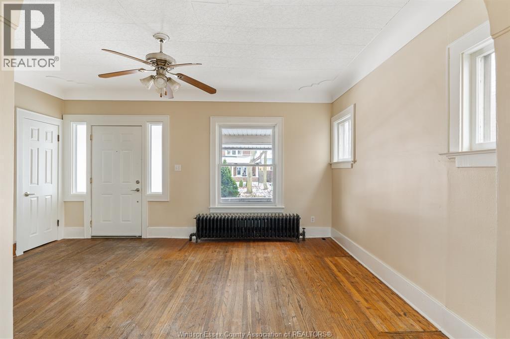 1575 Church Street, Windsor, ON - Indoor Photo Showing Other Room