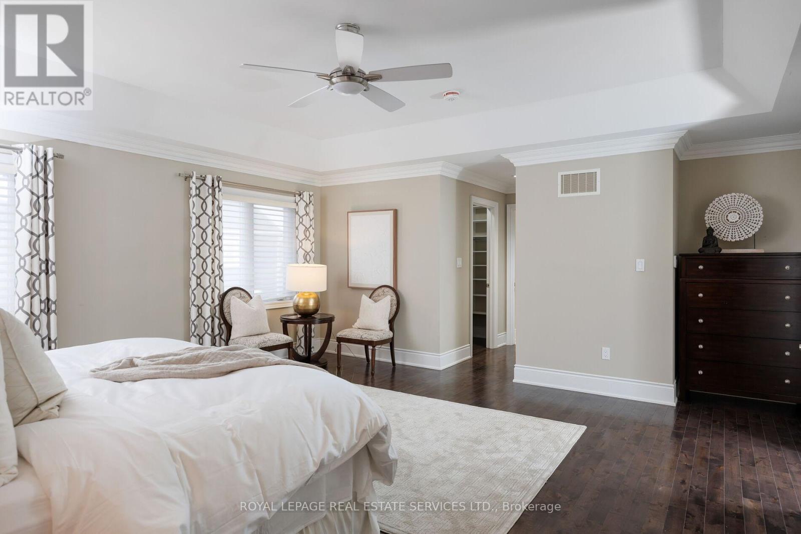 125 Paliser Court, Oakville, ON - Indoor Photo Showing Bedroom